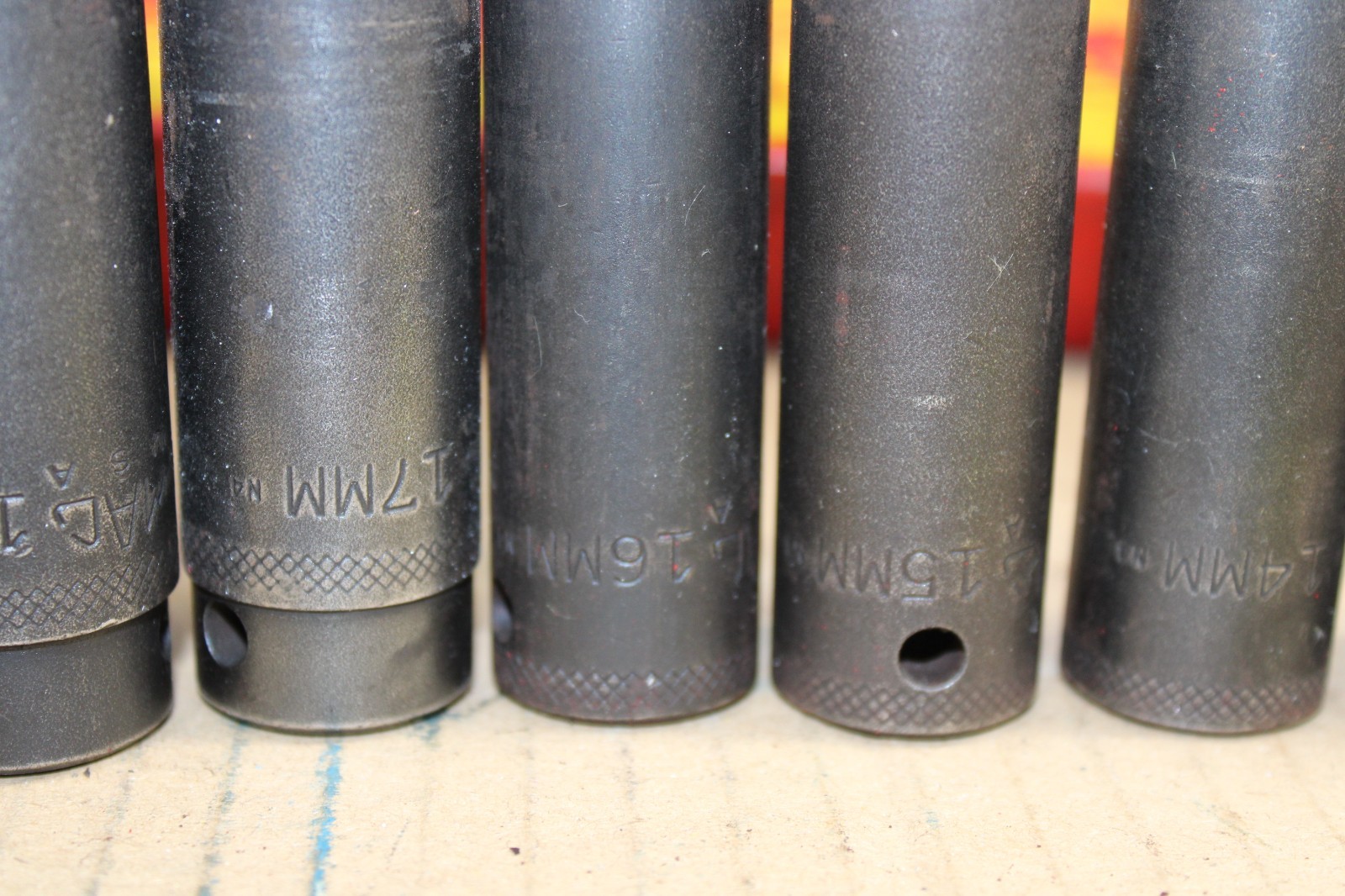 Mac Tools VDP6 1/2″ Drive Metric 6-Point Deep Impact Socket Set 10-24mm