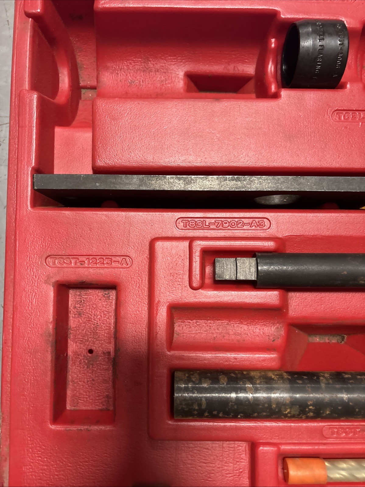 Ford Rotunda T83T-1000-F Essential Special Service Tools – INCOMPLETE