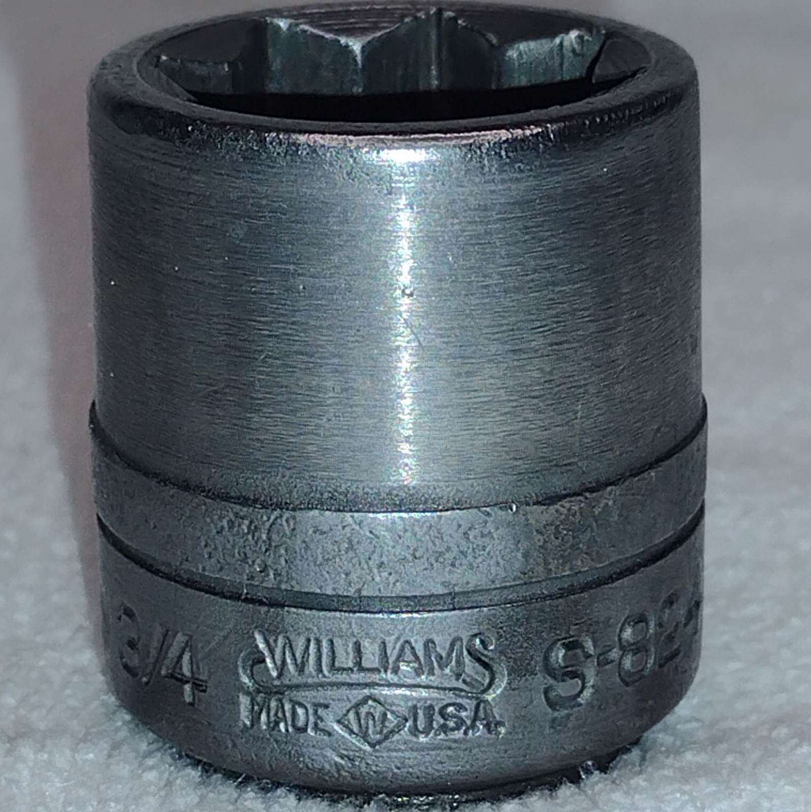 Vintage Williams S-824 Diamond Logo 1/2 Drive 3/4″ 8Pt Socket, Made in USA
