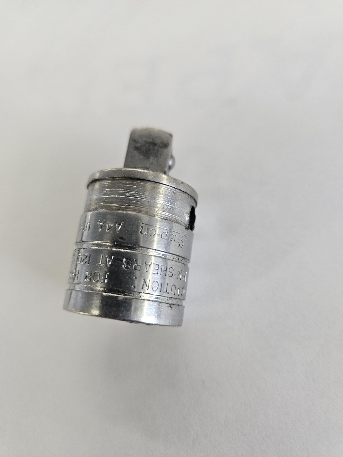 BROKEN SNAP ON A4A 1/2 TO 3/8 REDUCER / ADAPTER. CHROME.