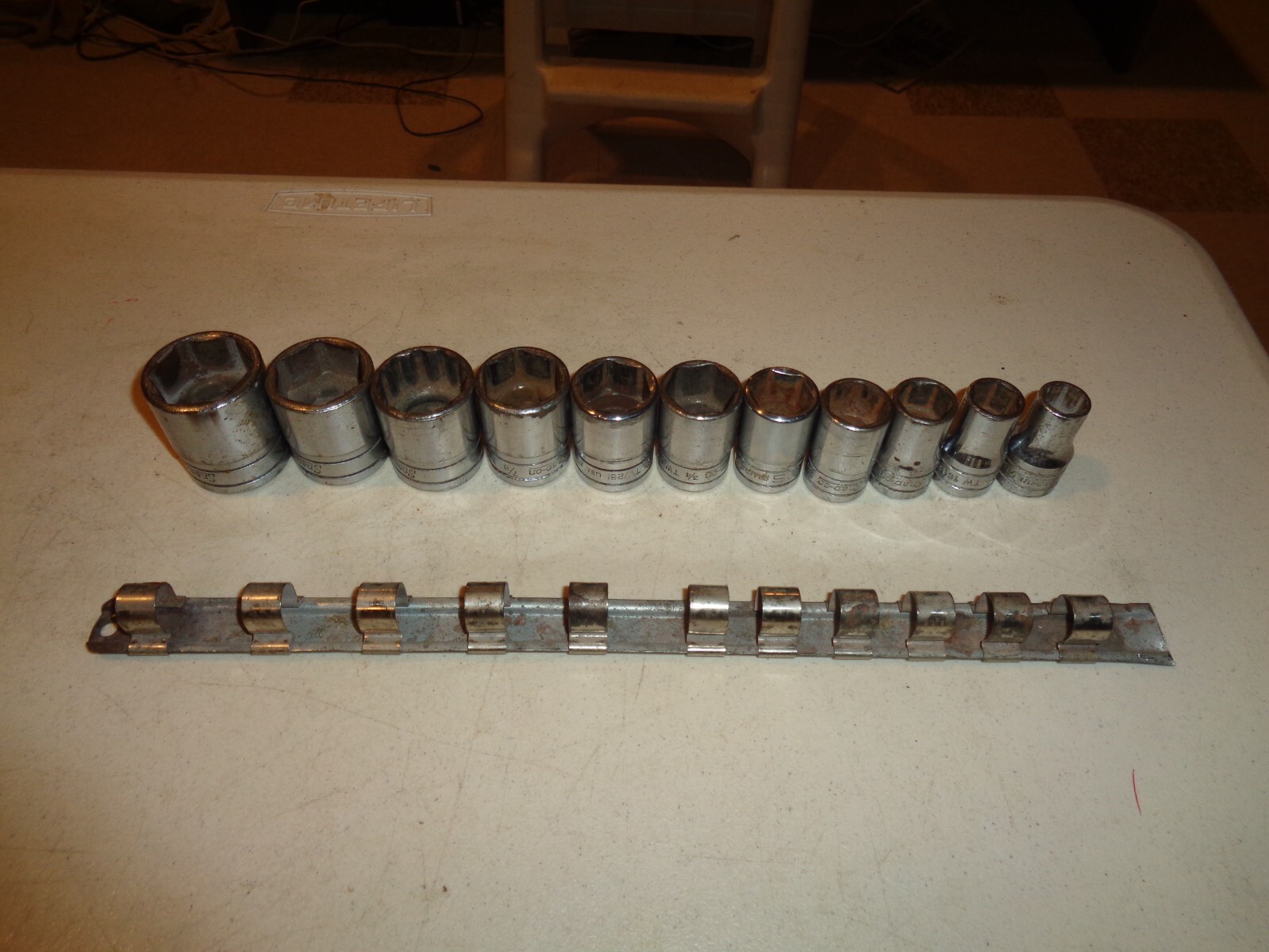 Snap-On Tool- 1/2″ Dr., 11 pc. TW Shallow Socket Set SAE, 7/16″ to 1-1 /16