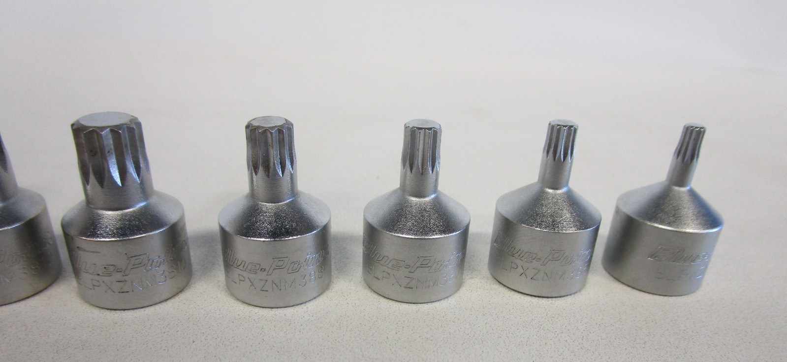 Blue Point BLPXZNM389 9pc 3/8″ Drive Triple Square Bit Stubby Socket Driver Set