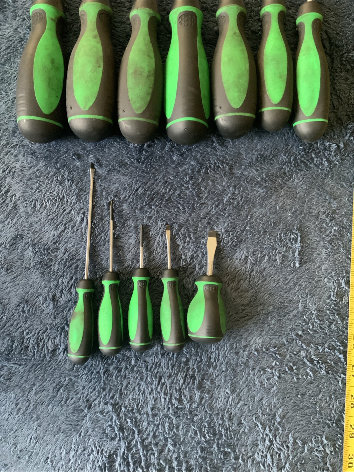 Mac Tools Green Screwdrivers……12pc…..see Pics….
