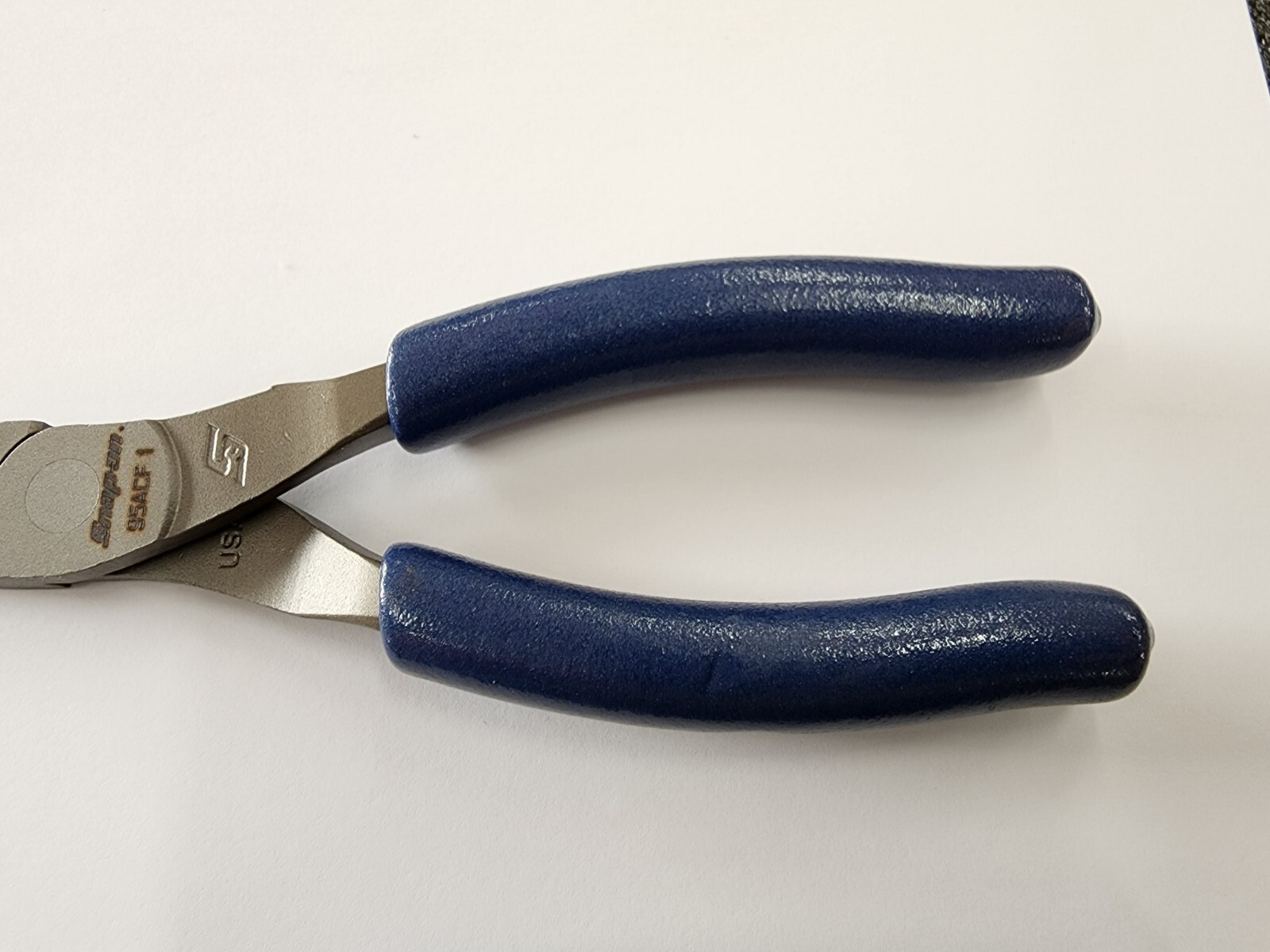 Snap-on Tools USA NEW 2pc POWER BLUE 9″ & 6″ Soft Grip Needle Nose Pliers Set