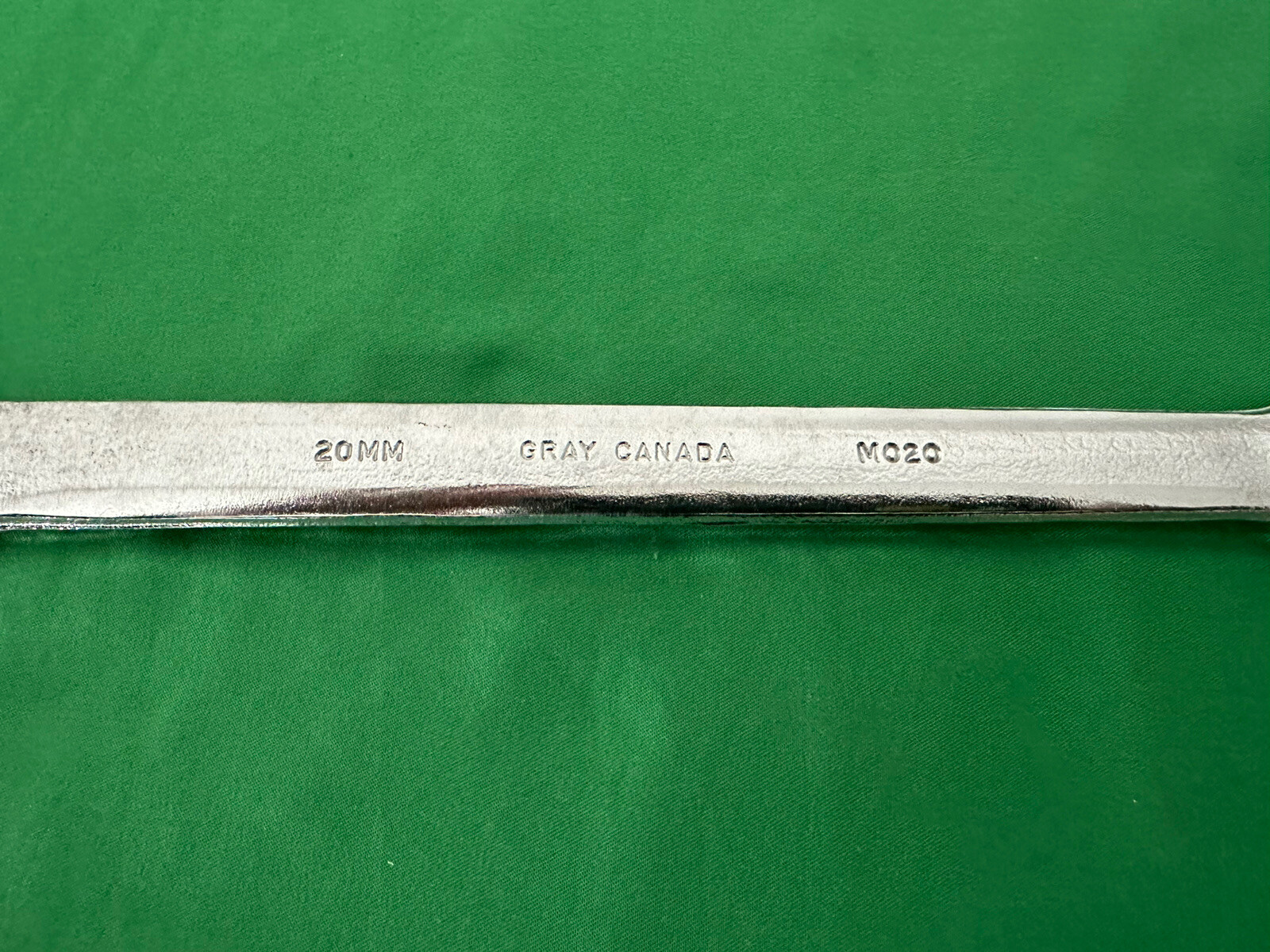 GRAY Canada 20mm 12 Point Combination Wrench Tool M020