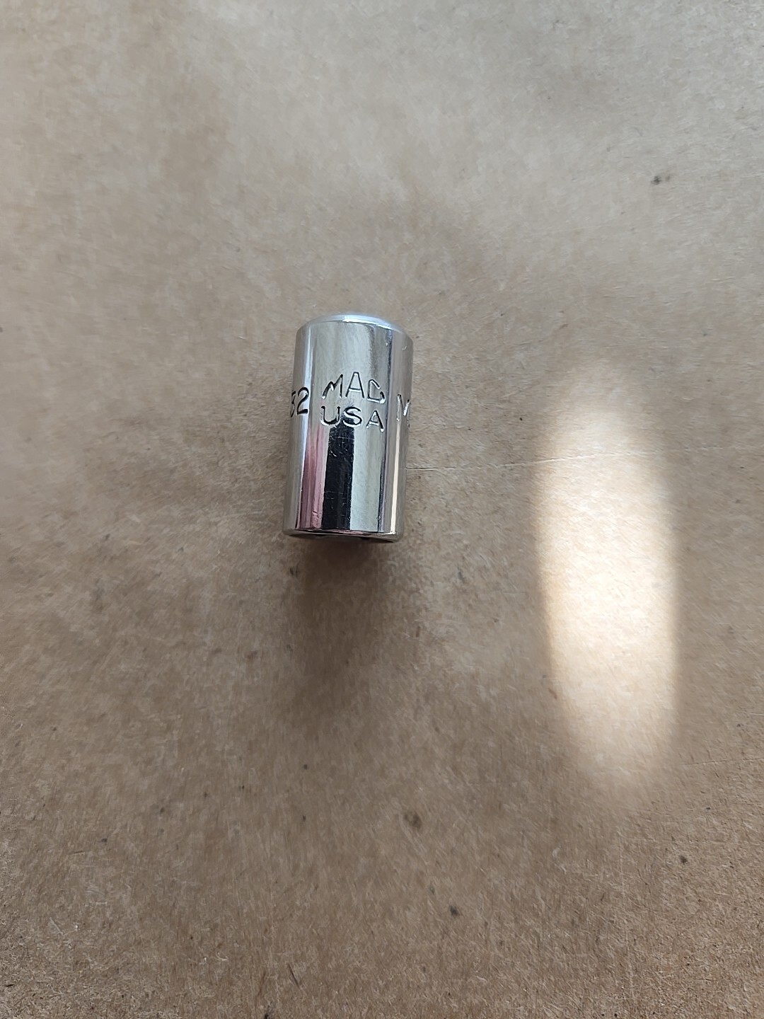 Mac Tools 1/4″ Drive 11/32″ 6PT Shallow Chrome Socket M116R