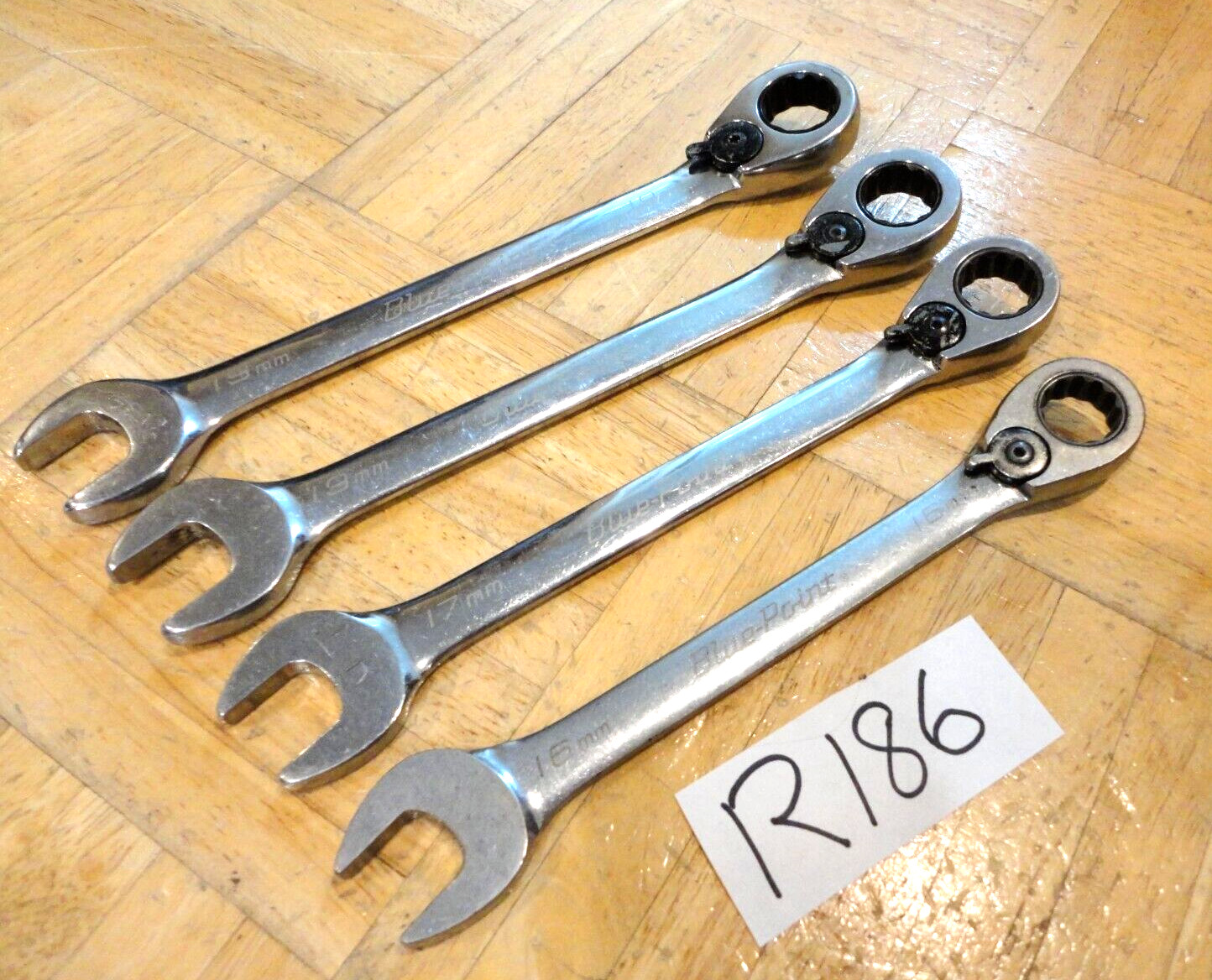 BLUE-POINT TOOLS 4 PC. METRIC RATCHETING REVERSABLE WRENCHES 16, 17, 18, 19MM