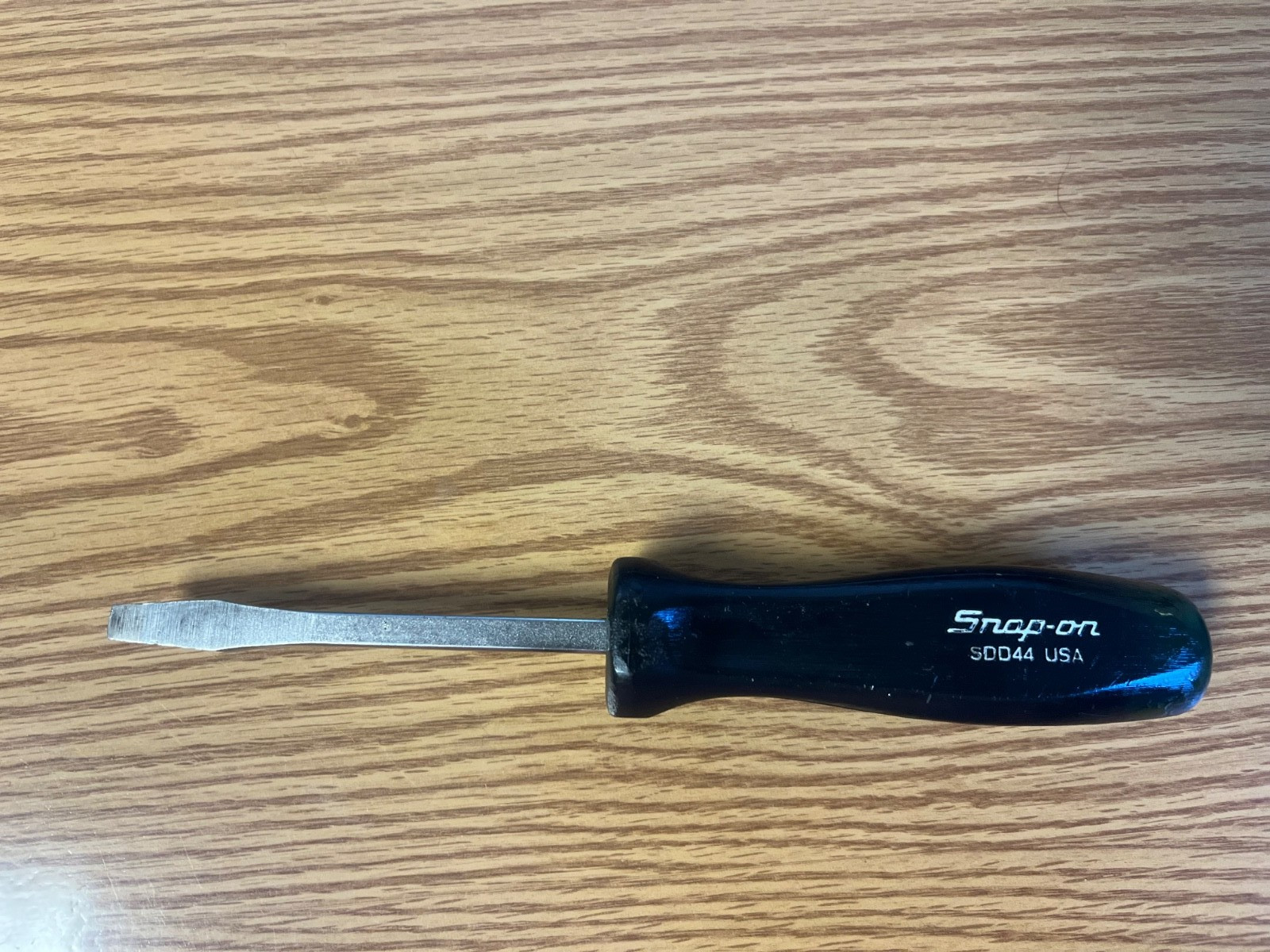 SNAP ON – SDD44 – SQUARE SHANK FLAT BLADE SCREWDRIVER 8.5″ LONG — LOC#44