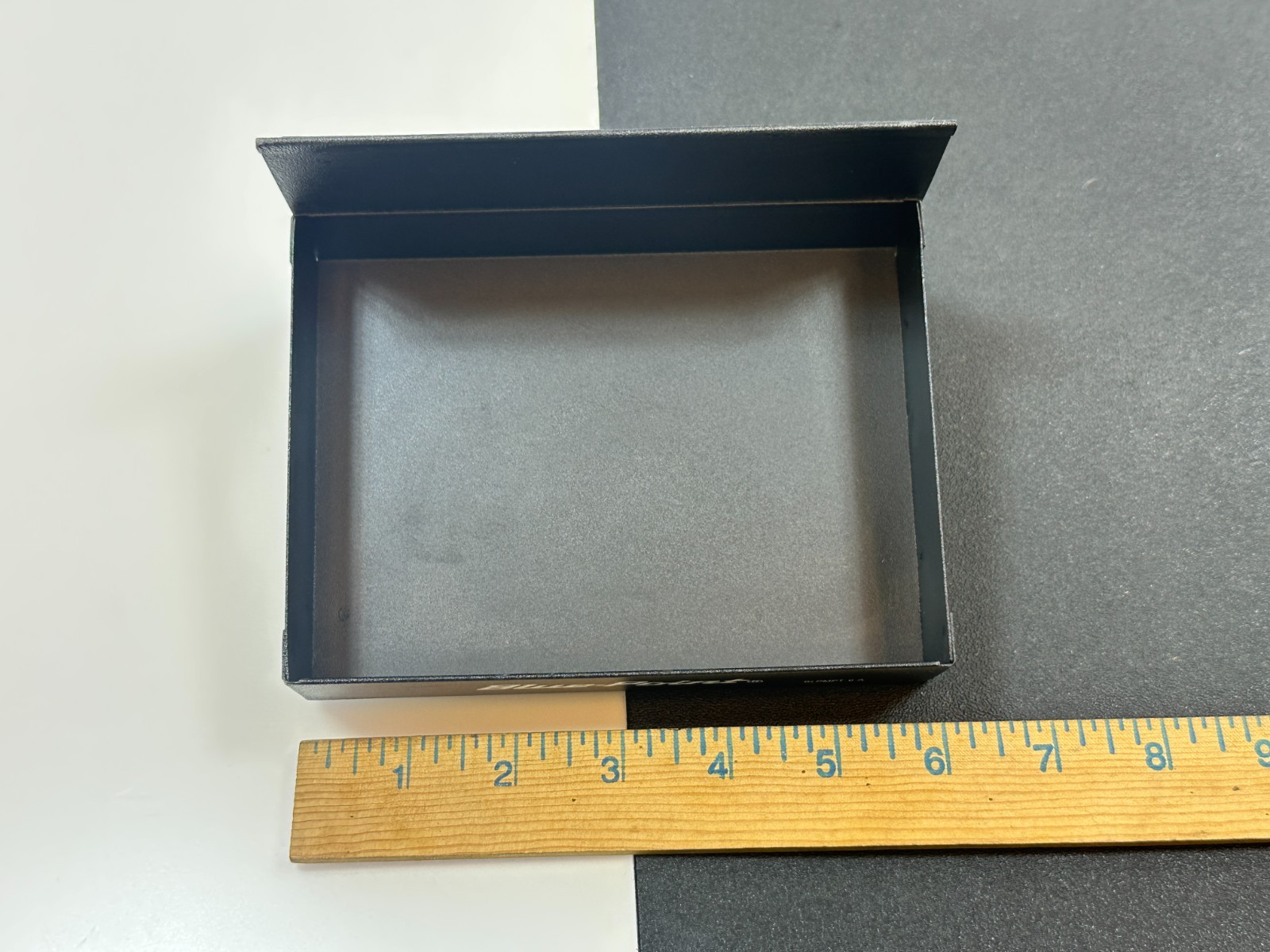Blue Point Tools BLPMPT6A 6″ Magnetic Tray, Metal Parts Auto Tech Tray Holder