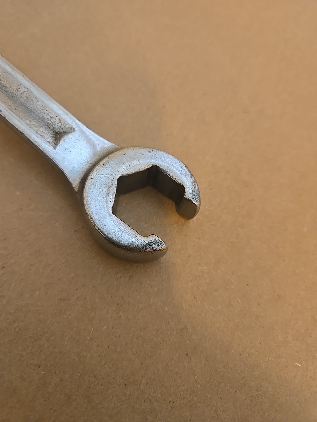 Snap On 5/8″-11/16″ 6PT SAE Chrome Flare Nut End Wrench USA RXH2022S