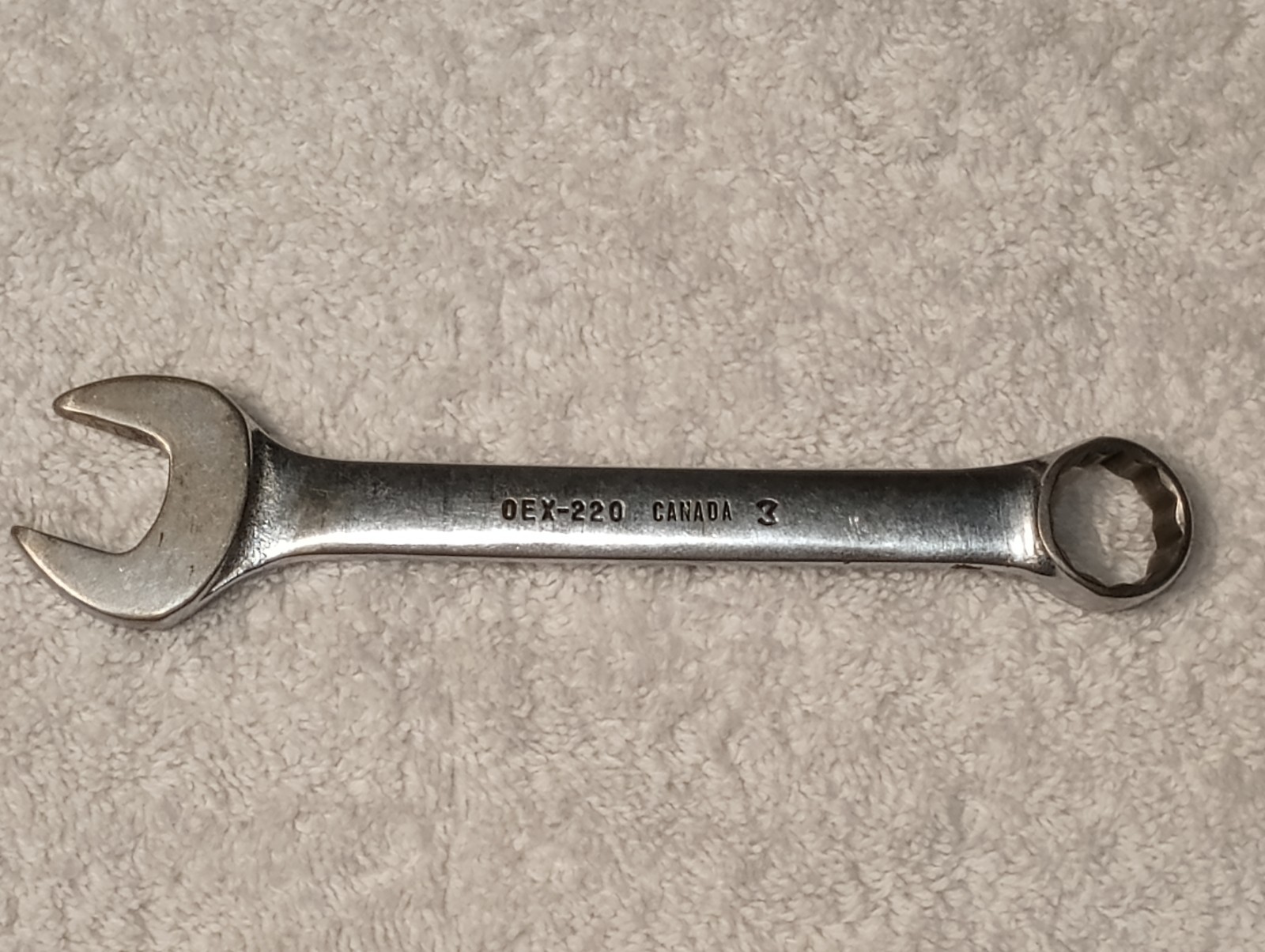 Vintage Snap-on OEX-220 11/16″ Combination Wrench Canada