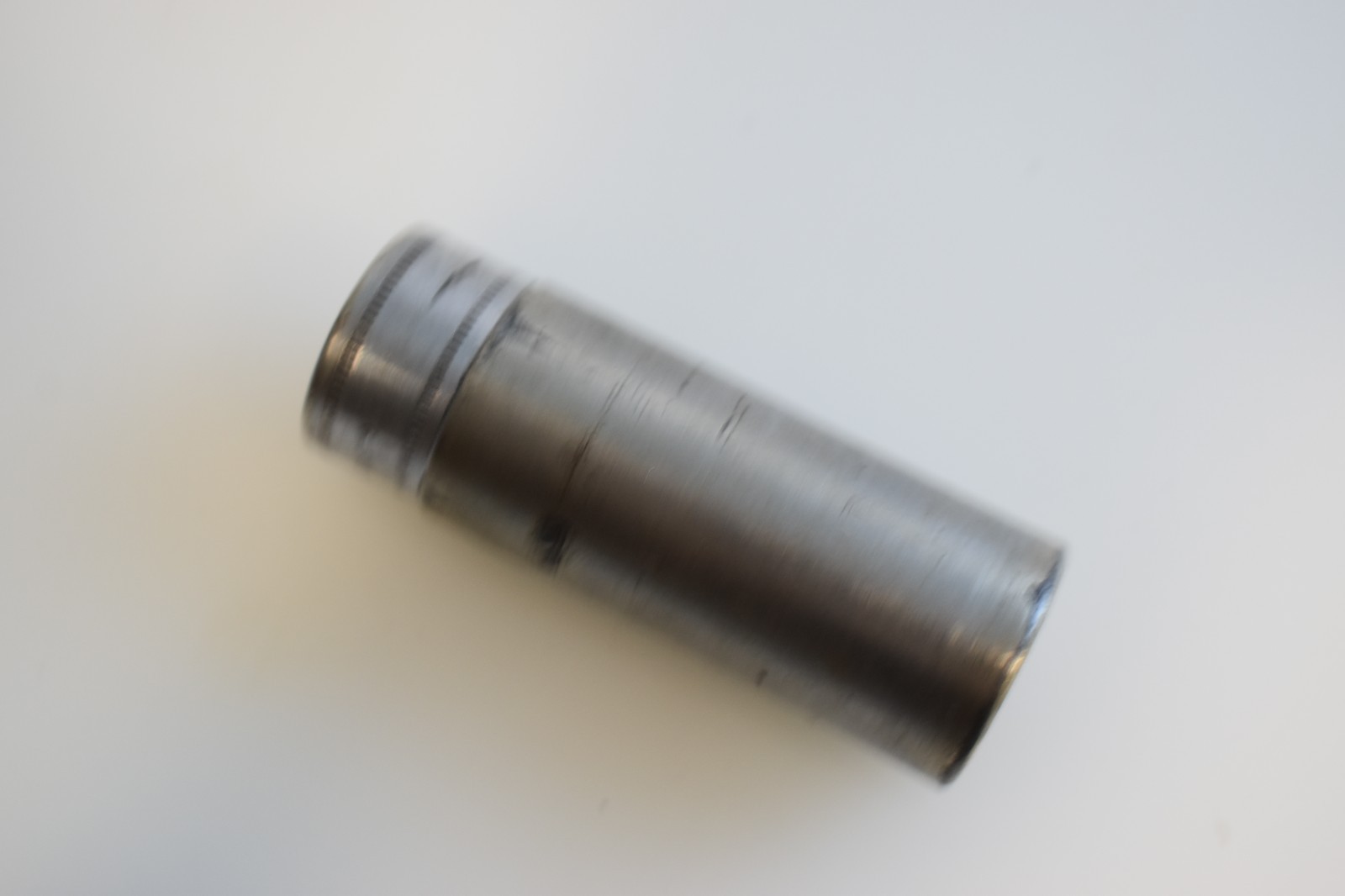 Snap on Tool SFSM18 18mm Metric Flank Drive Deep Socket 3/8″ Drive 6 Point USA