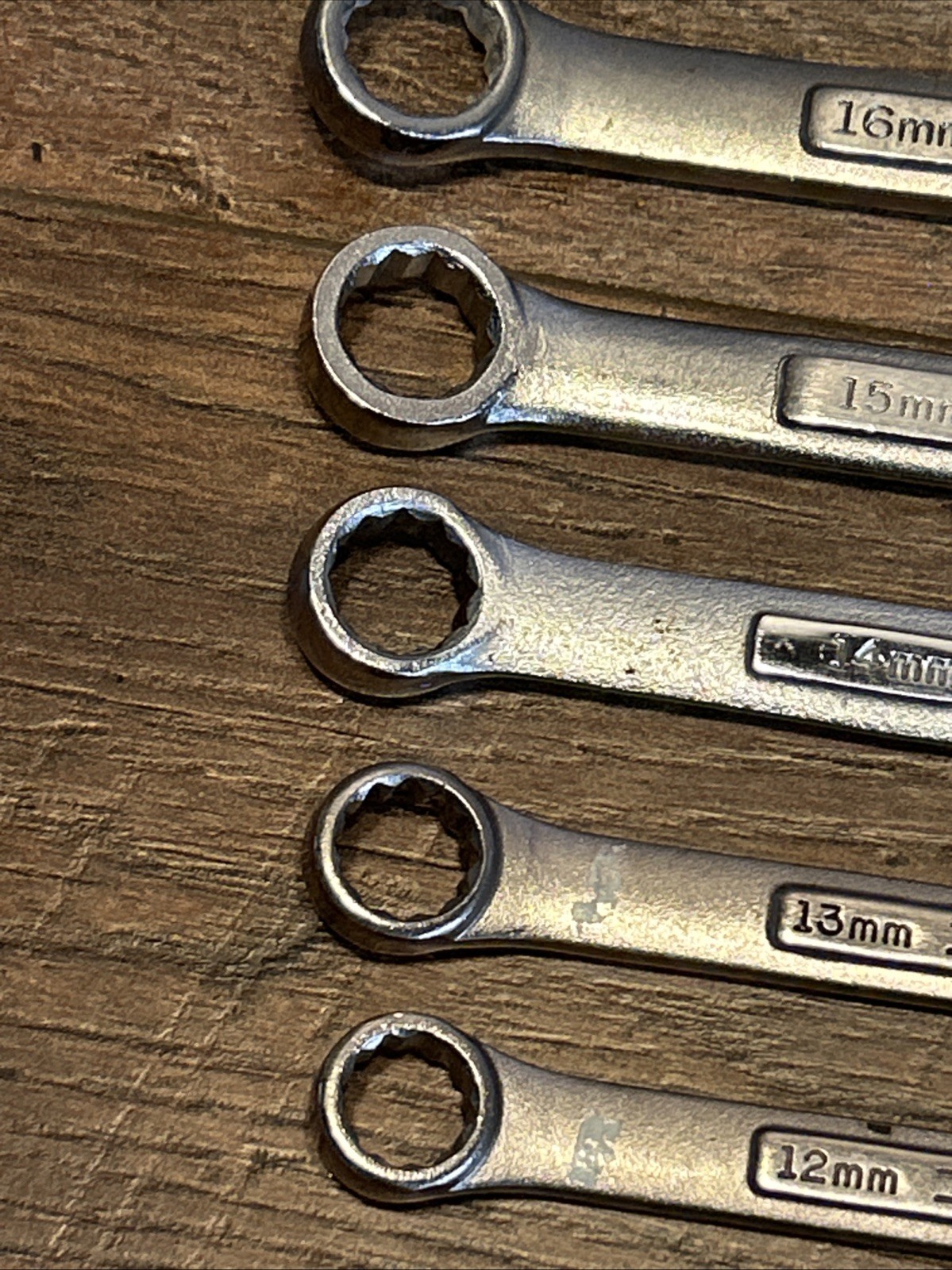 Craftsman USA VA/VV 14-pc Metric 12 Point Combination Wrench Set 7-23 mm-No 19mm