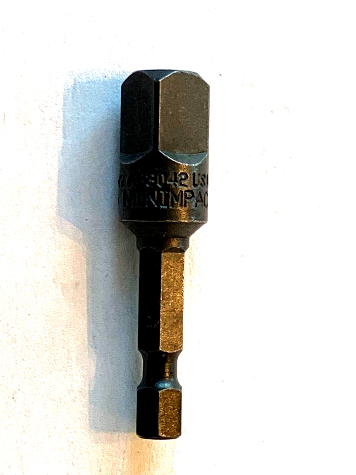 Snap-on Tools USA NEW 3/8″ Drive 2″ Long 1/4″ Hex-to-3/8″ Square Adapter AB3042