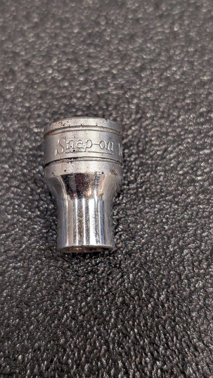 SNAP-ON FLE100 3/8″ Drive 10mm E10 External Invertel Torx Socket