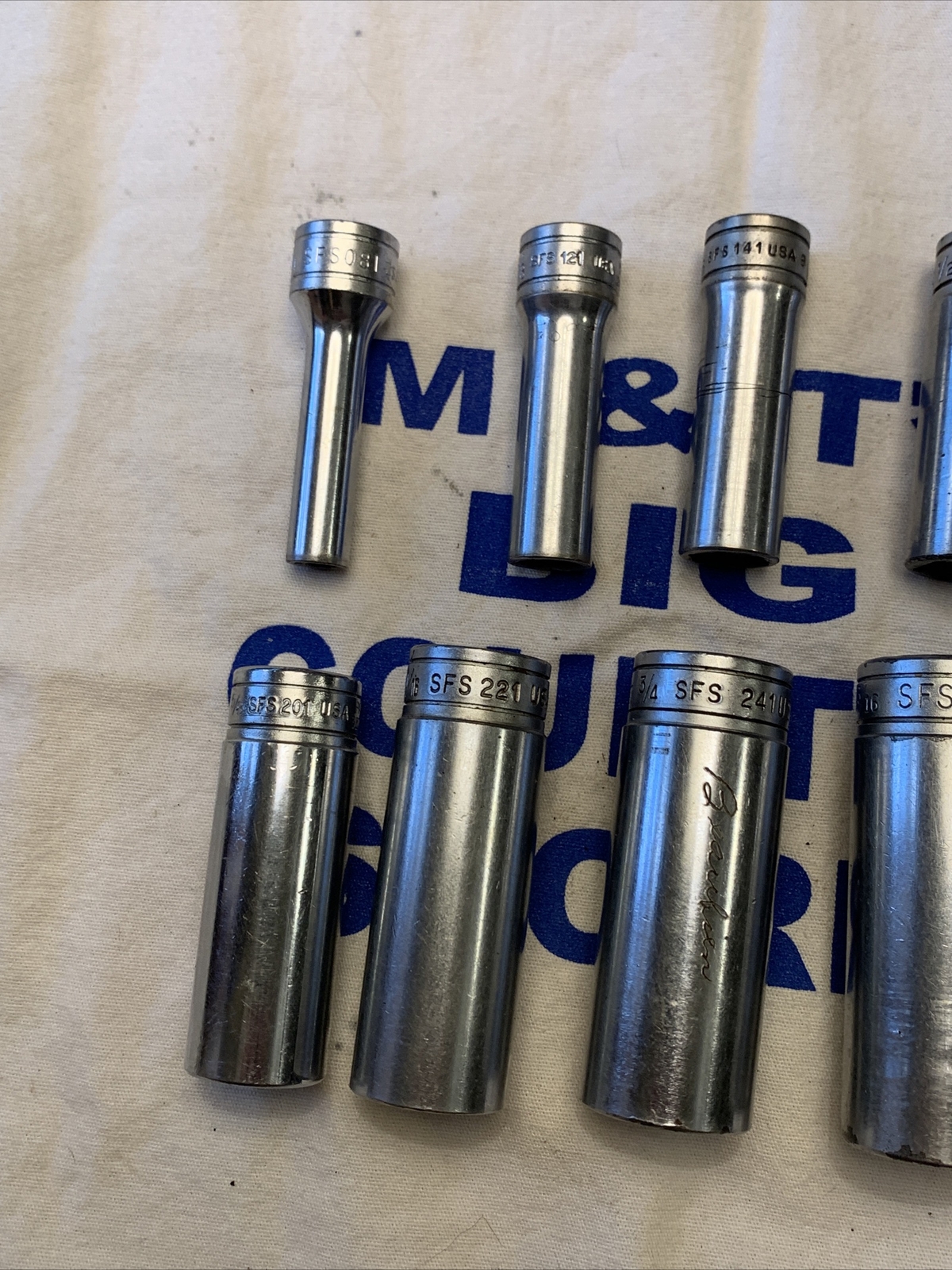 Snap-on Tools USA 3/8″ Drive 6pt 10pc SAE Deep Chrome Socket Set 211SFSY – Marks