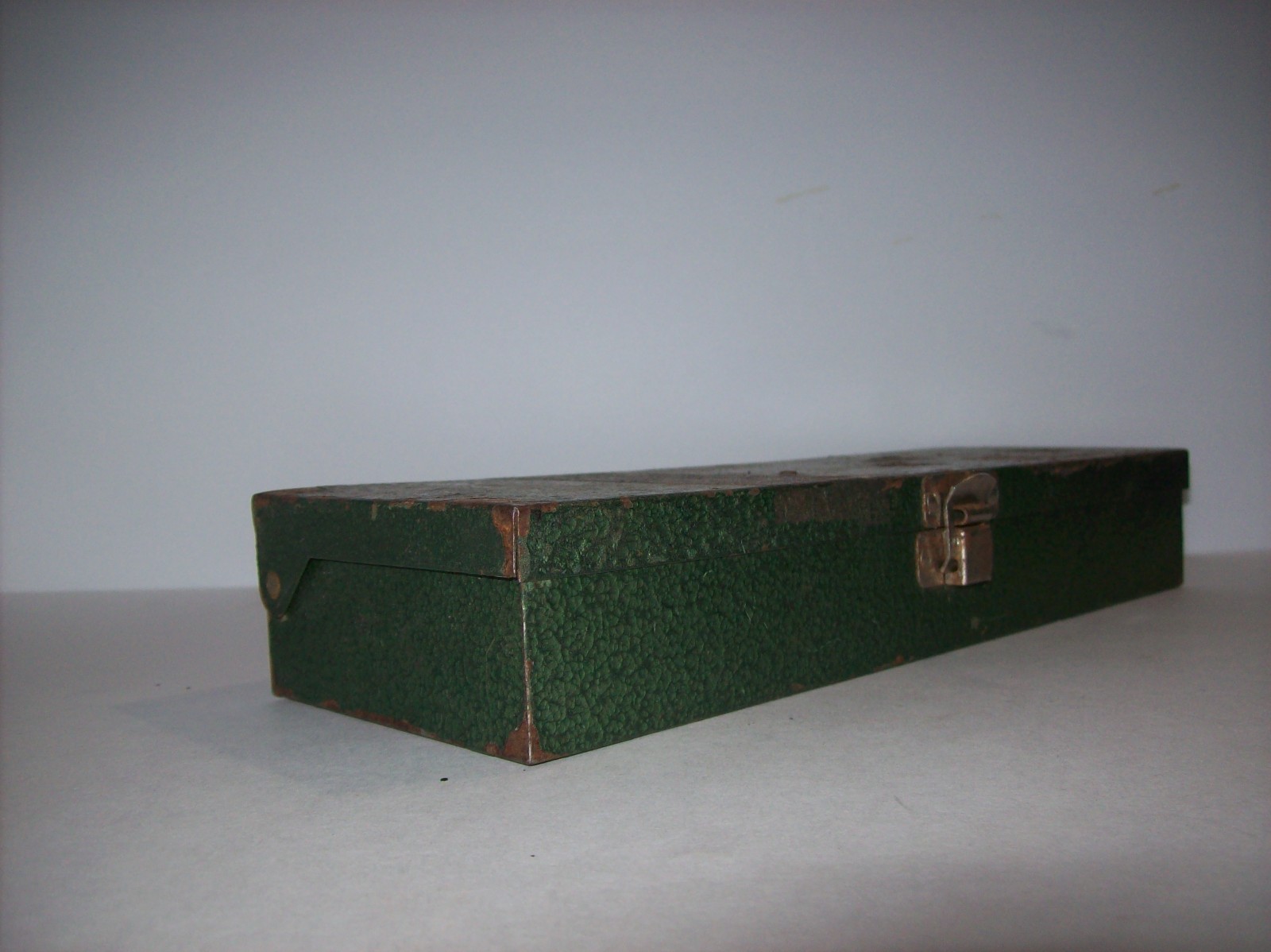 EMPTY Vintage S-K Tools Green Metal Socket Set Case Box, 11″L x 4″ W x 1.75″ T