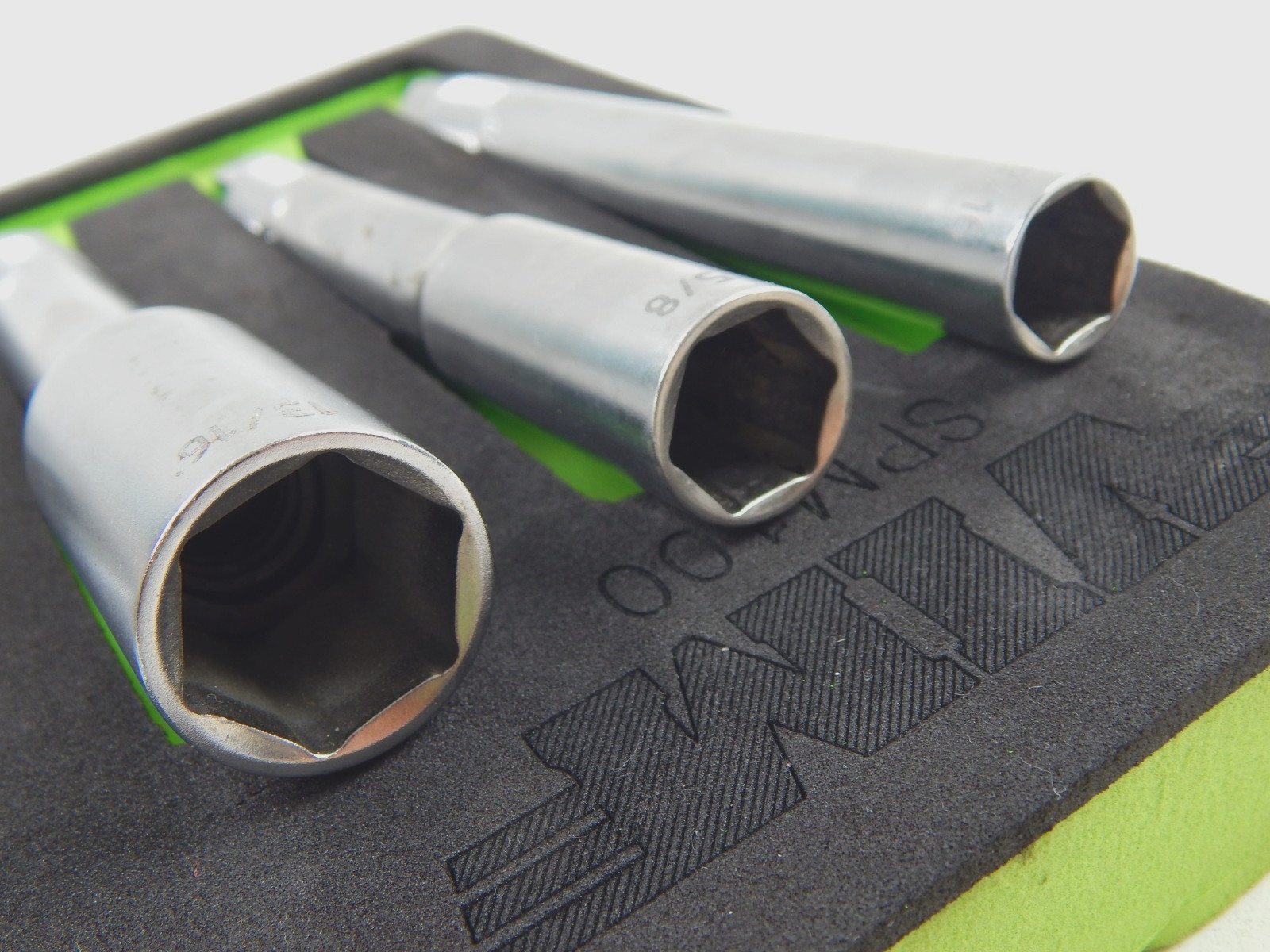 VIM SPM100 13pc Master Spark Plug Socket Set 14mm, 16mm, 9/16″, 5/8″ & 13/16″