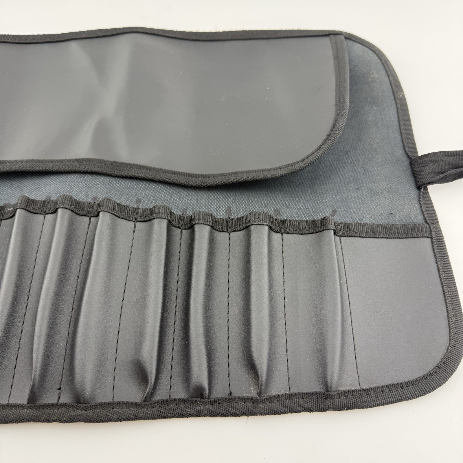 Storehouse 14 Pocket Tool Roll No 93828