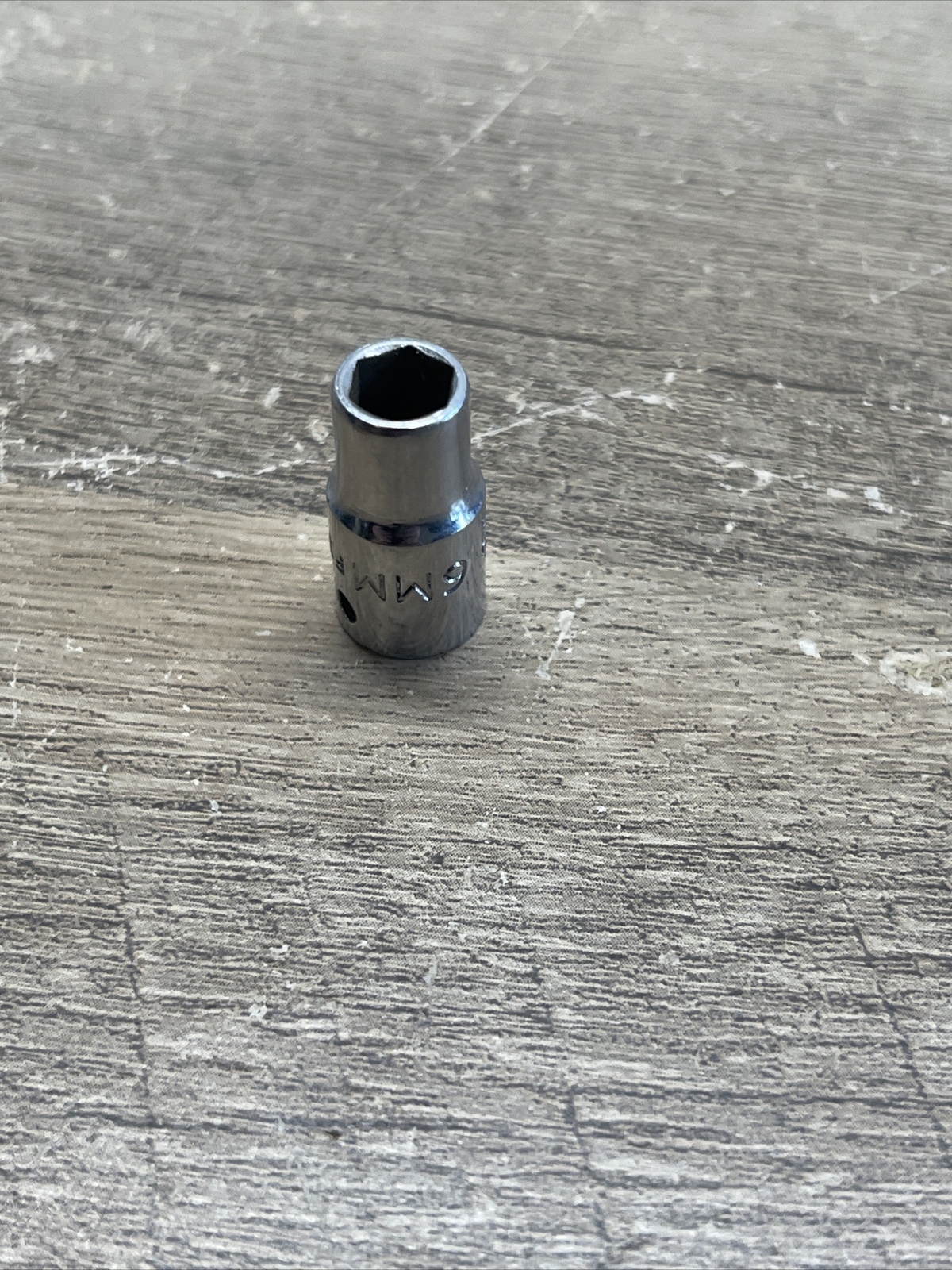 MAC M6 6MM 1/4dr. chrome 6pt.shallow socket USA