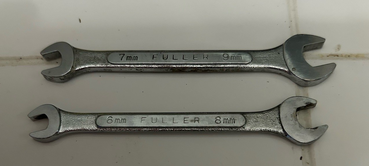 MIXED POUCH (6) METRIC OPEN END WRENCHES (6MM-19MM) EASCO, FULLER, MASTER MECH.