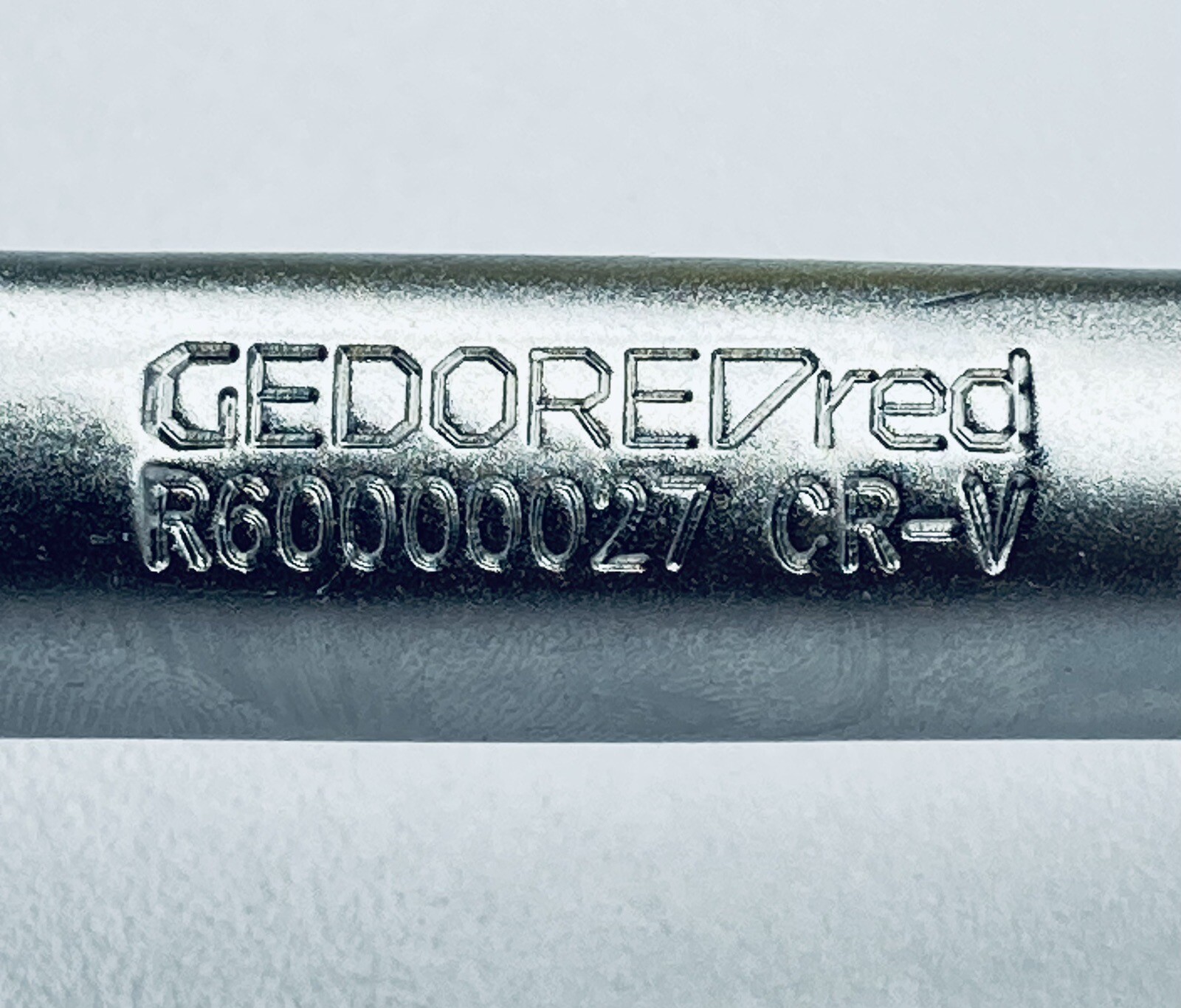 UNUSED GEDORE RED R60000027 2K REVERSIBLE RATCHET 1/2″ LENGTH 17mm TO 32mm SET