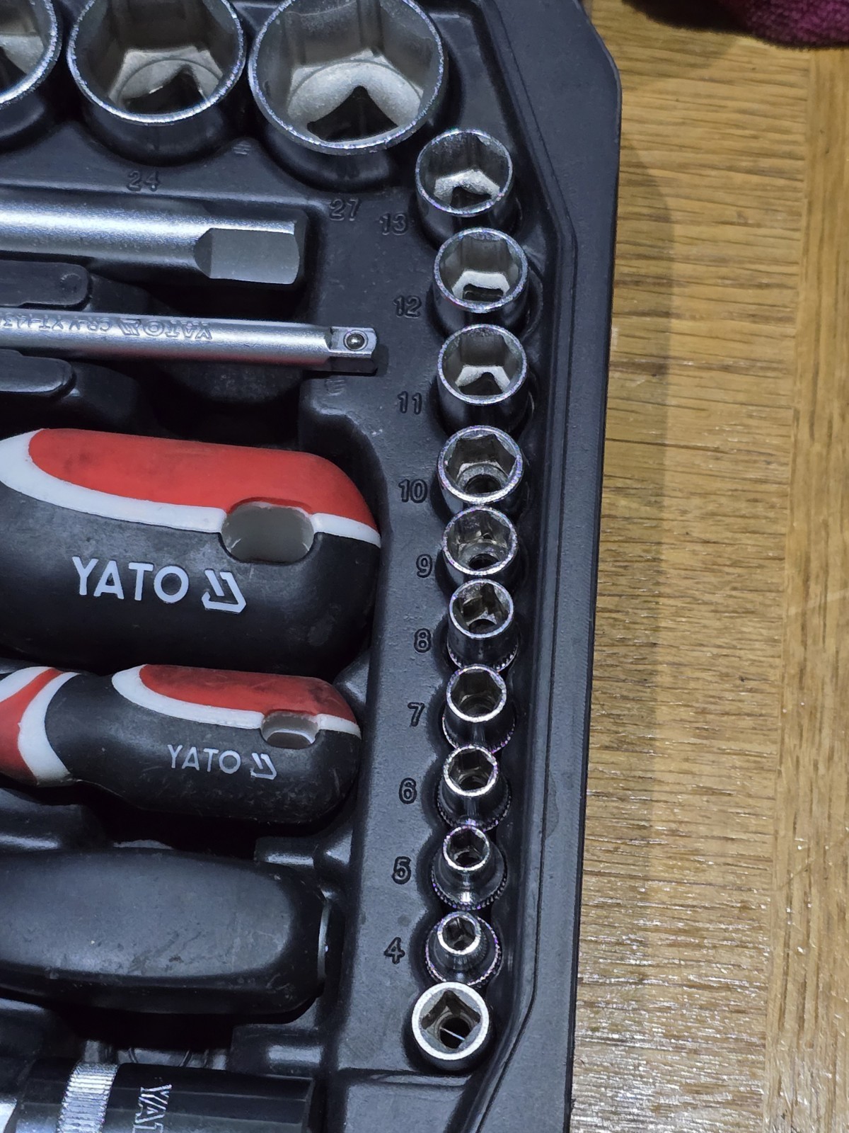 Yato Socket Wrench Set M 1/2 » + 1/4 » 72-tlg YT-38782 Used Read Description