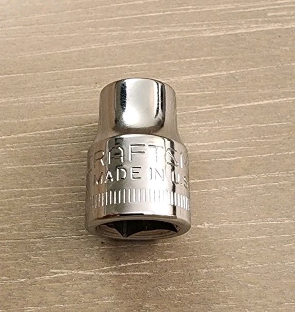 Craftsman USA 9mm Socket 12 Point 3/8″ Drive G 44301 (Bottom Knurl)
