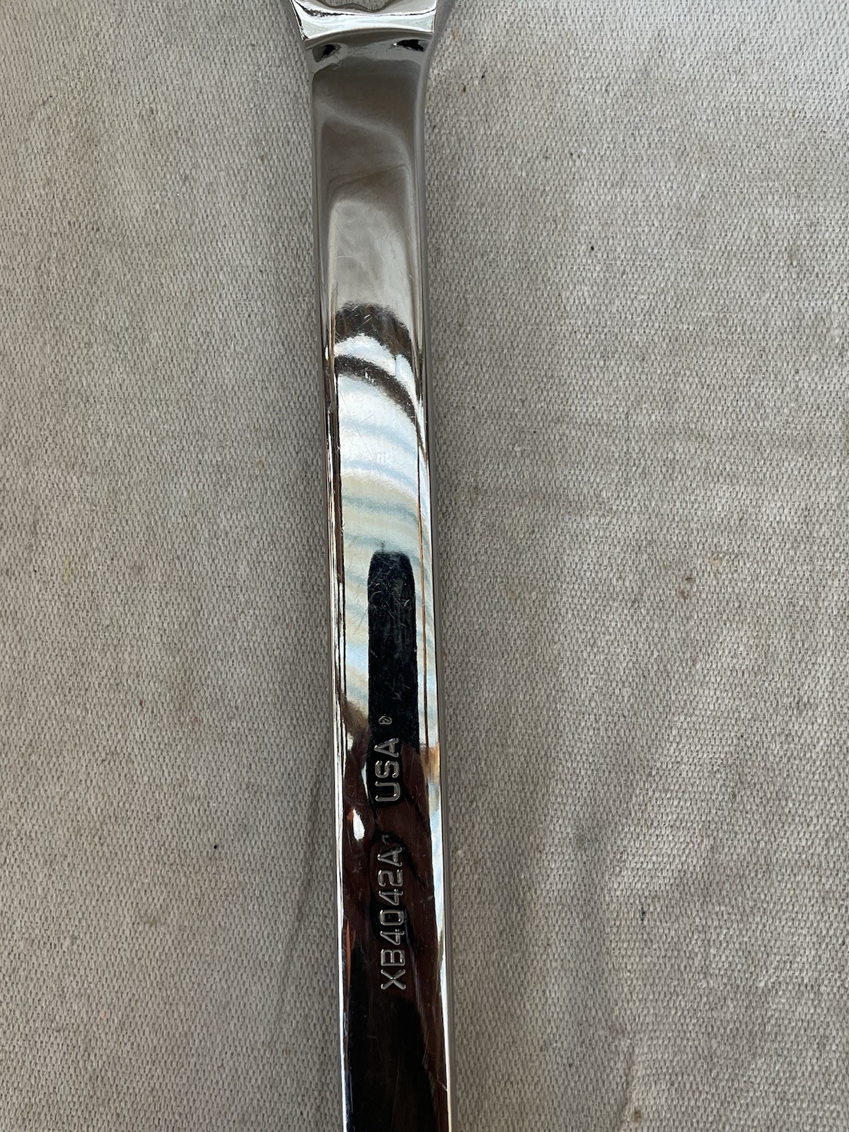Snap On Tools XB4042A 1-1/4″ x 1-5/16″ SAE 12 Point Offset Box End Wrench USA