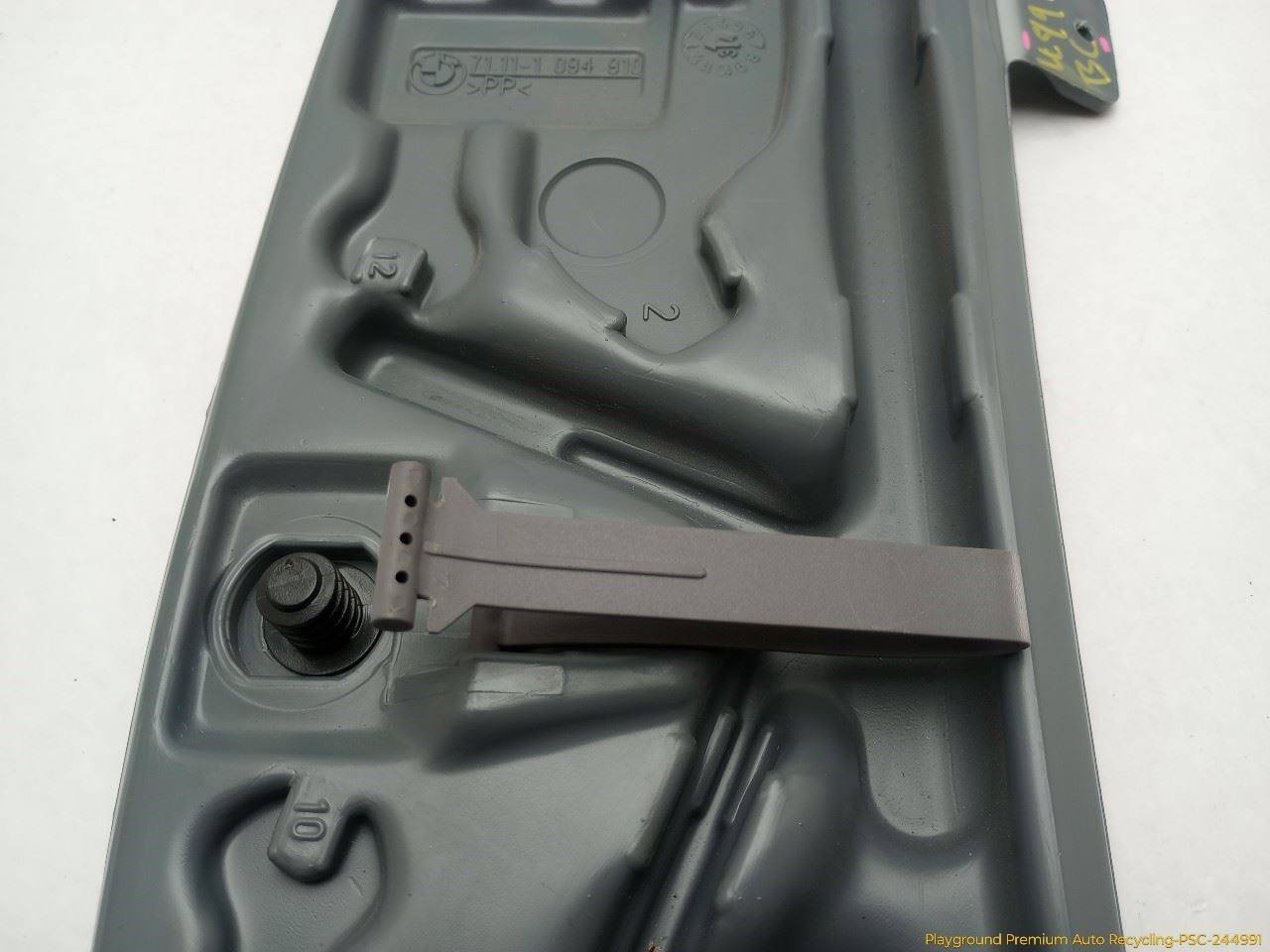 BMW 330xi E46 SEDAN Rear Emergency Tool Kit Box Fits 2001-2005 01 02 03 04 05