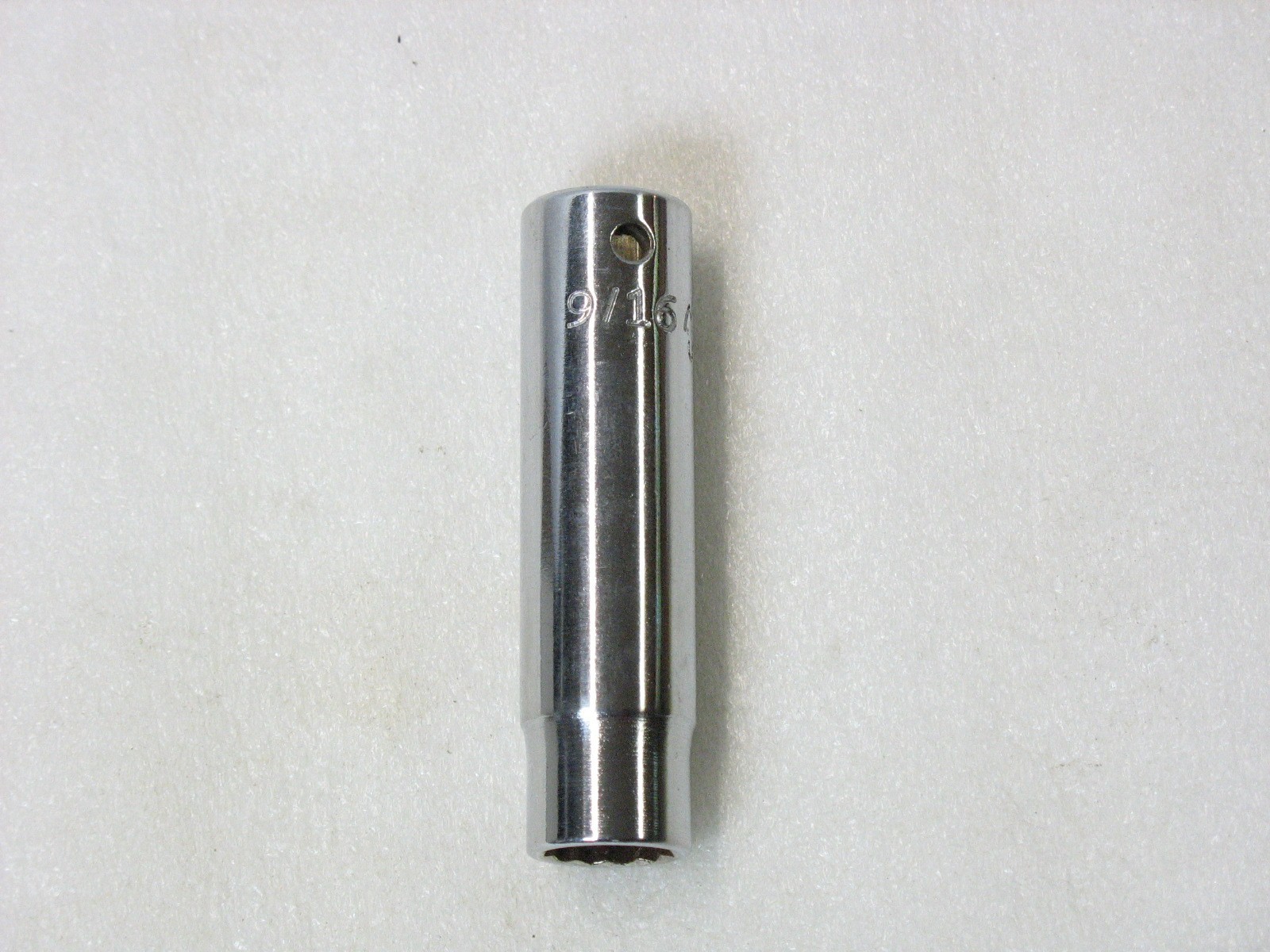 Mac Tools 9/16″ 12 Point 1/2″ Drive Deep Chrome Socket VD182