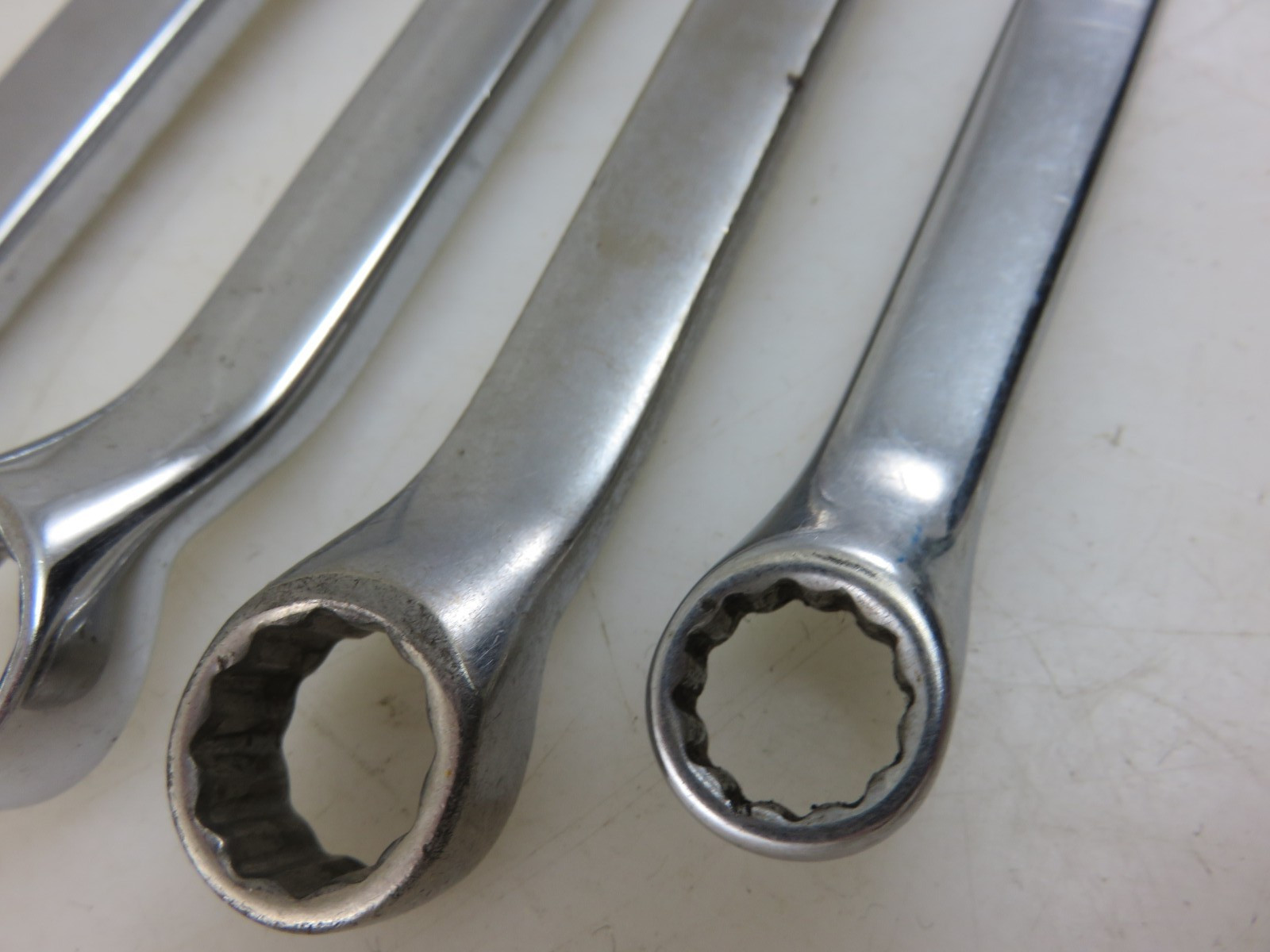 Snap-On XBM Series METRIC Offset Box End Wrench 4pc Set 10mm-15mm + 17mm x 19mm
