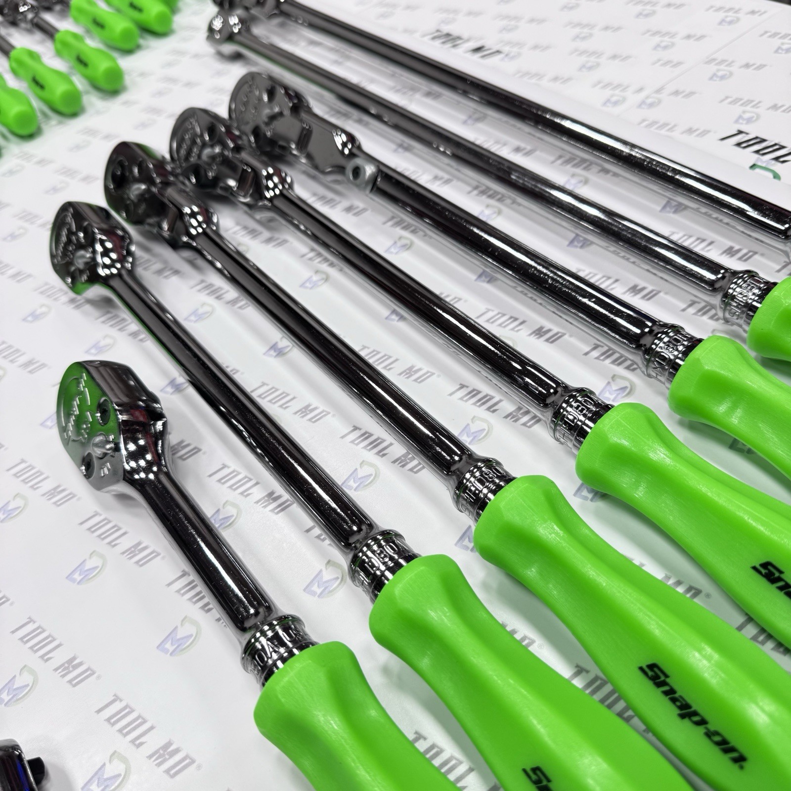 Snap-on Tools USA RARE 31pc GREEN 1/2″ 3/8″ 1/4″ Drive Ratchet Set SHLFD80A