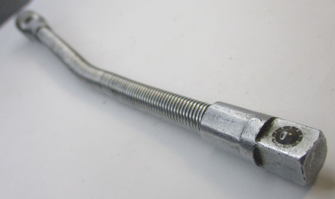 Vintage Snap on FX61 FX-61 3/8″ Dr 8″ Long Flex Fllexible Shaft Extension USA