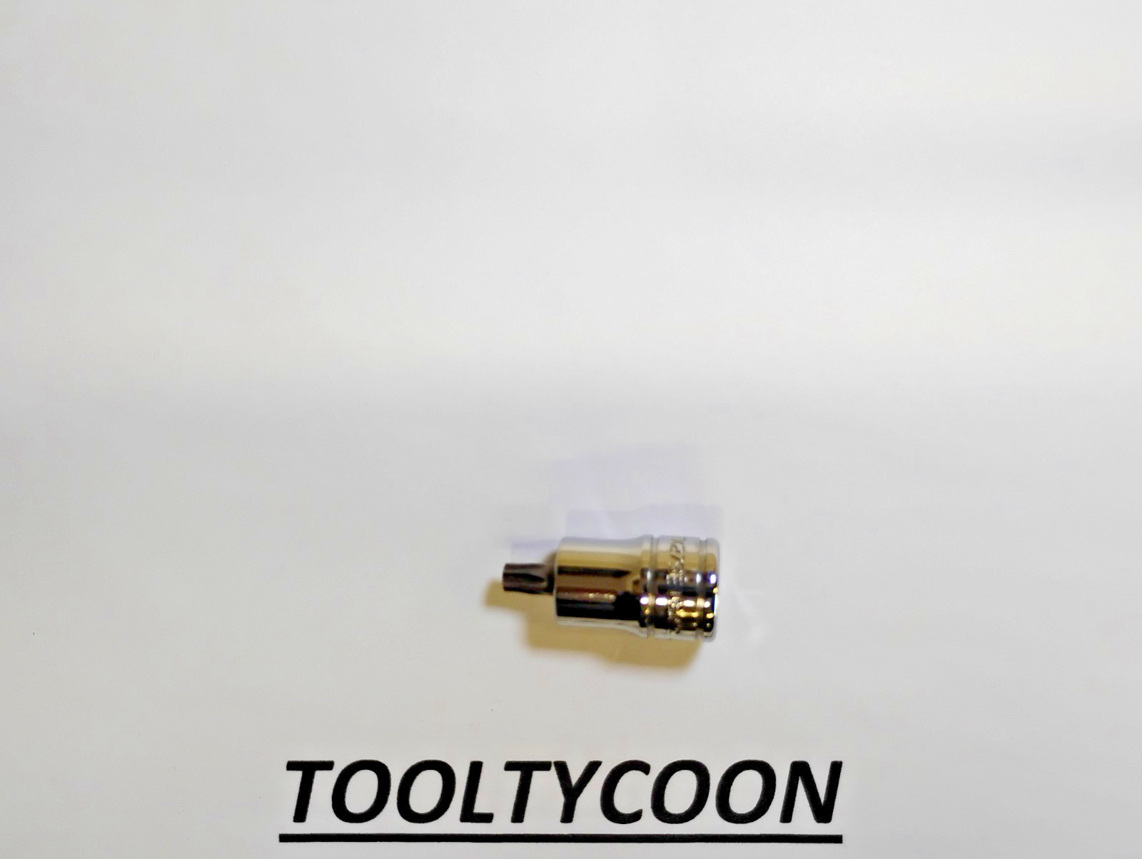 Snap-on Tools USA NEW 3/8 Drive T27 Stubby Torx Bit Chrome Socket Driver FTX27SE
