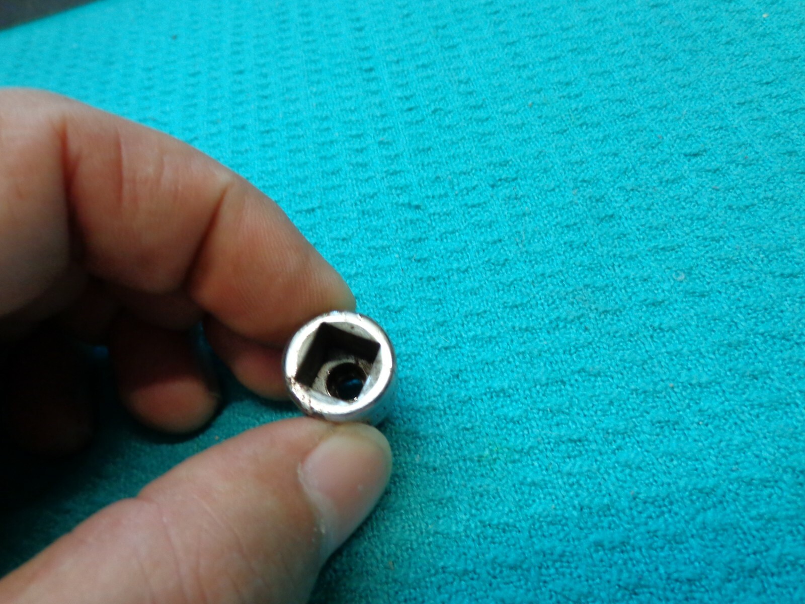 VINTAGE SNAP-ON TOOLS USA 3/8″ DRIVE 1/4″ 6 PT POINT SHALLOW SOCKET FS081