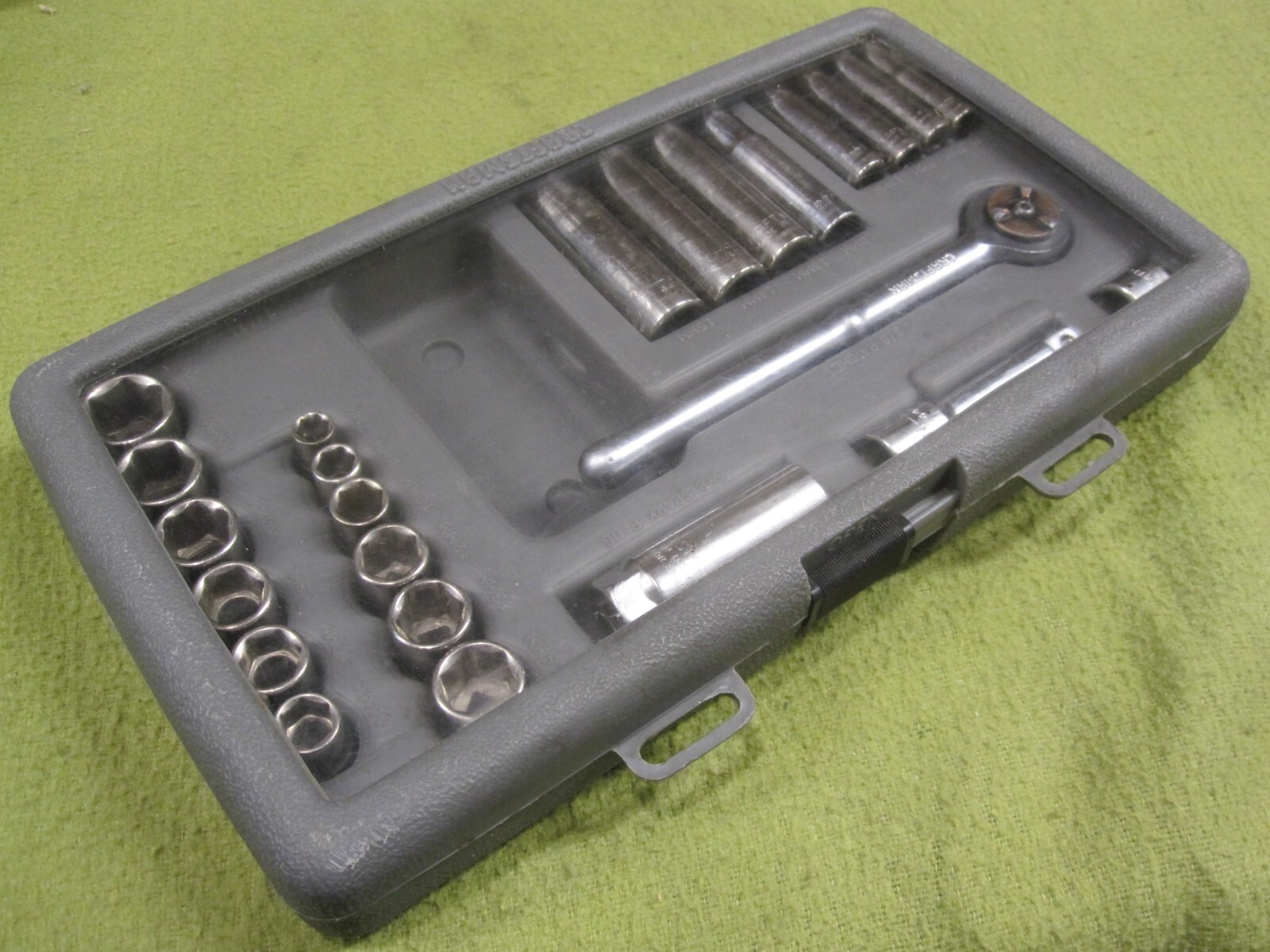 Vintage Craftsman 3/8″ Drive 24pc SAE 6pt Socket Ratchet Set 34821 Made in USA