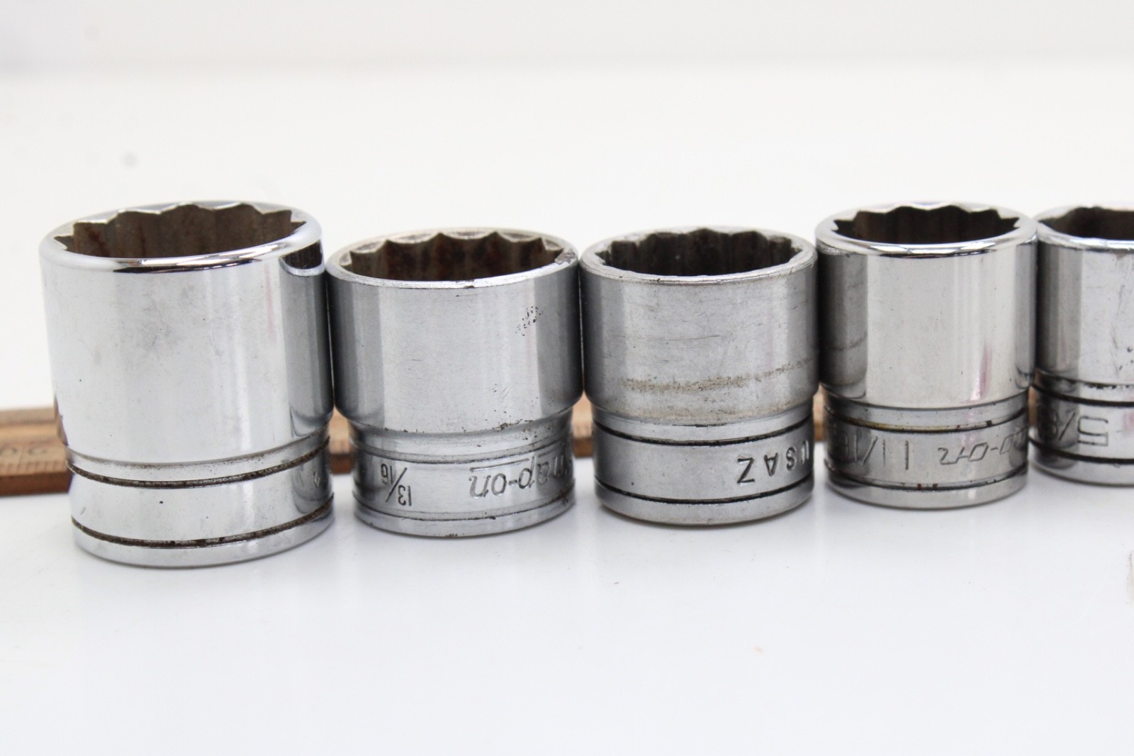 Snap-on F081 – F281 1/4-7/8″ 3/8″ Drive 12 Point 12 Piece SAE Chrome Set USA