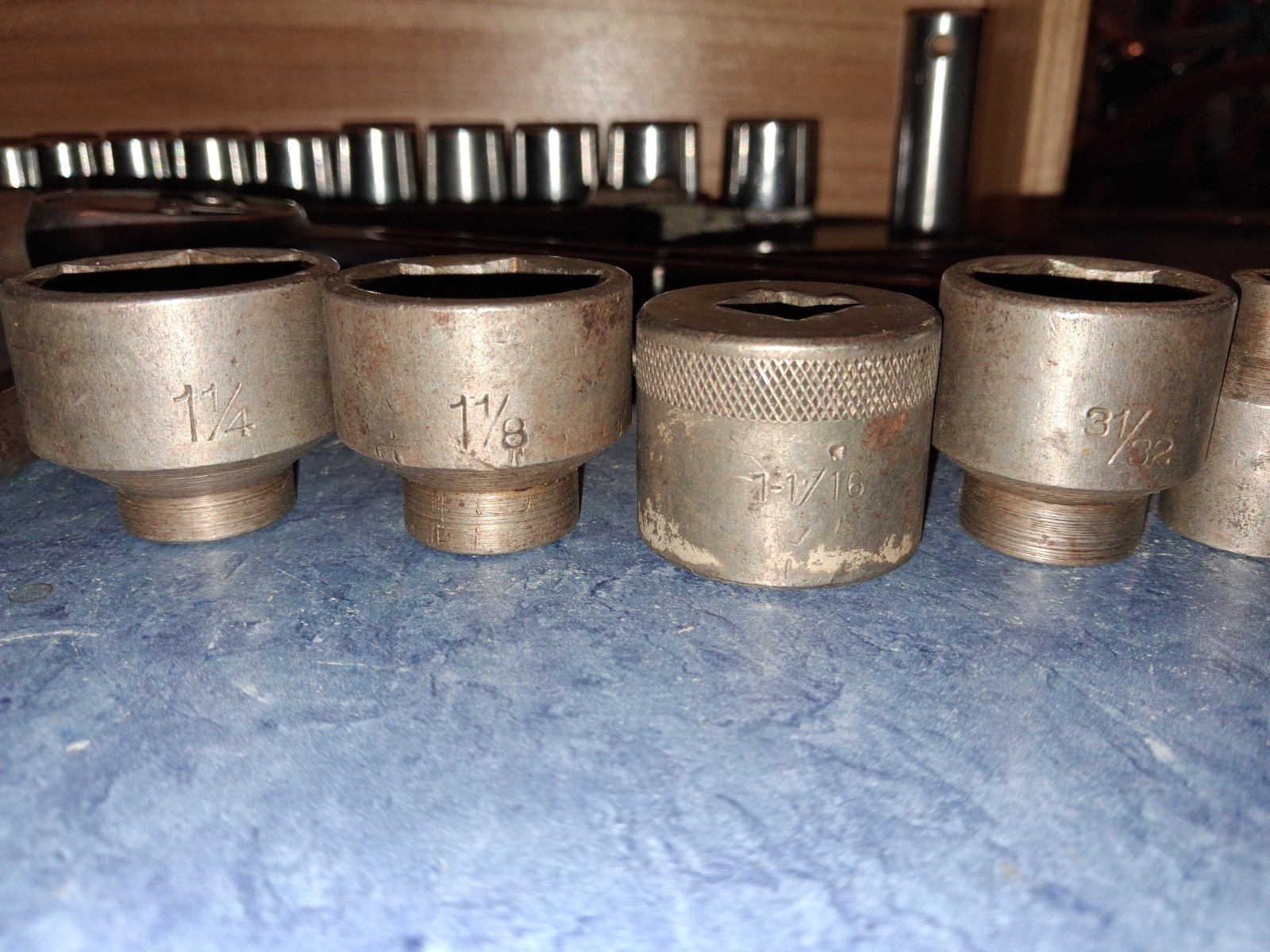 26 Piece Pre War Mixed Socket Wrench-Sockets-Plomb-Hinsdale-Indestro-Super-truth