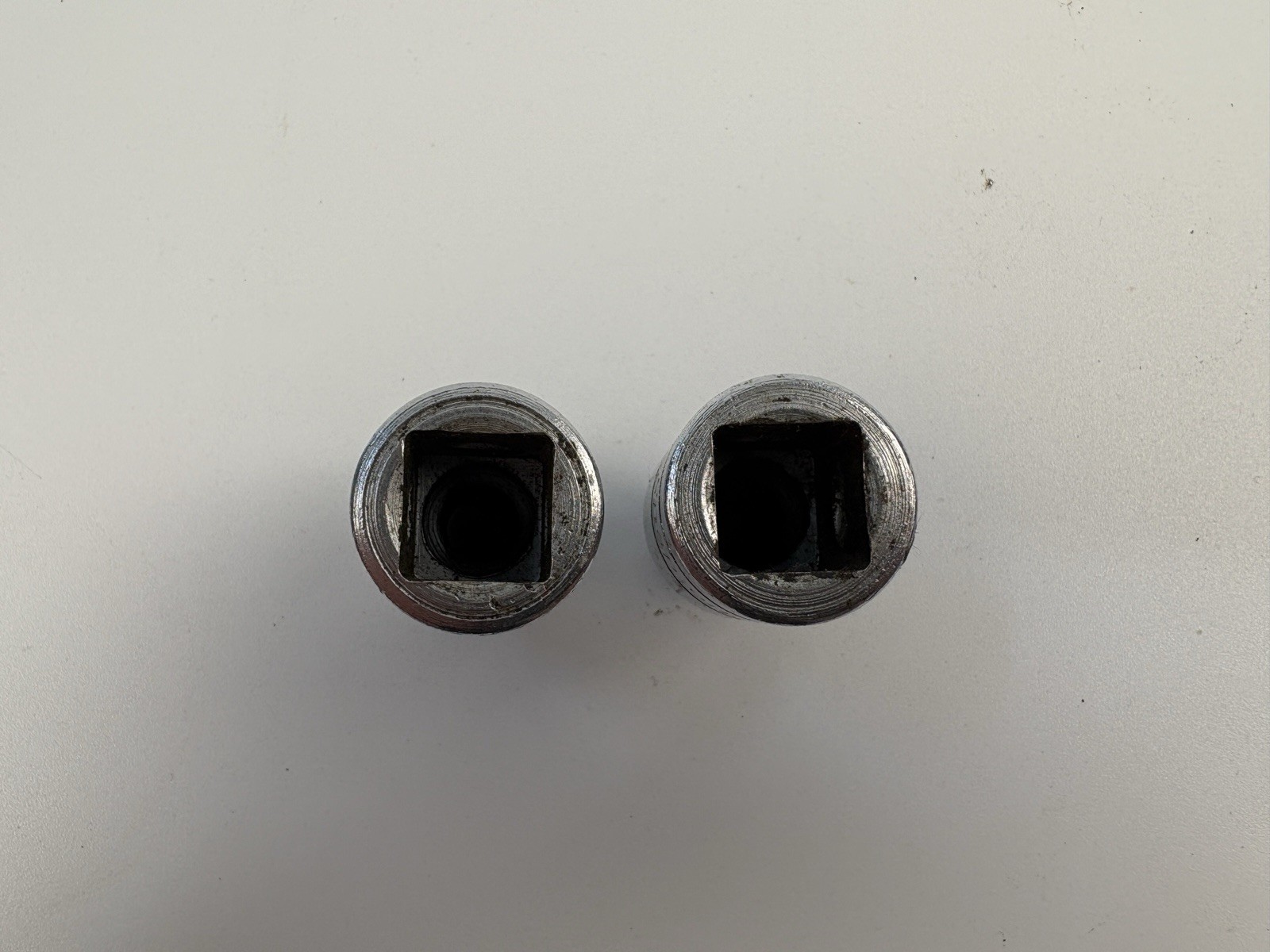 Snap-on 1/2 Drive Shock Absorber Sockets A135 & A136