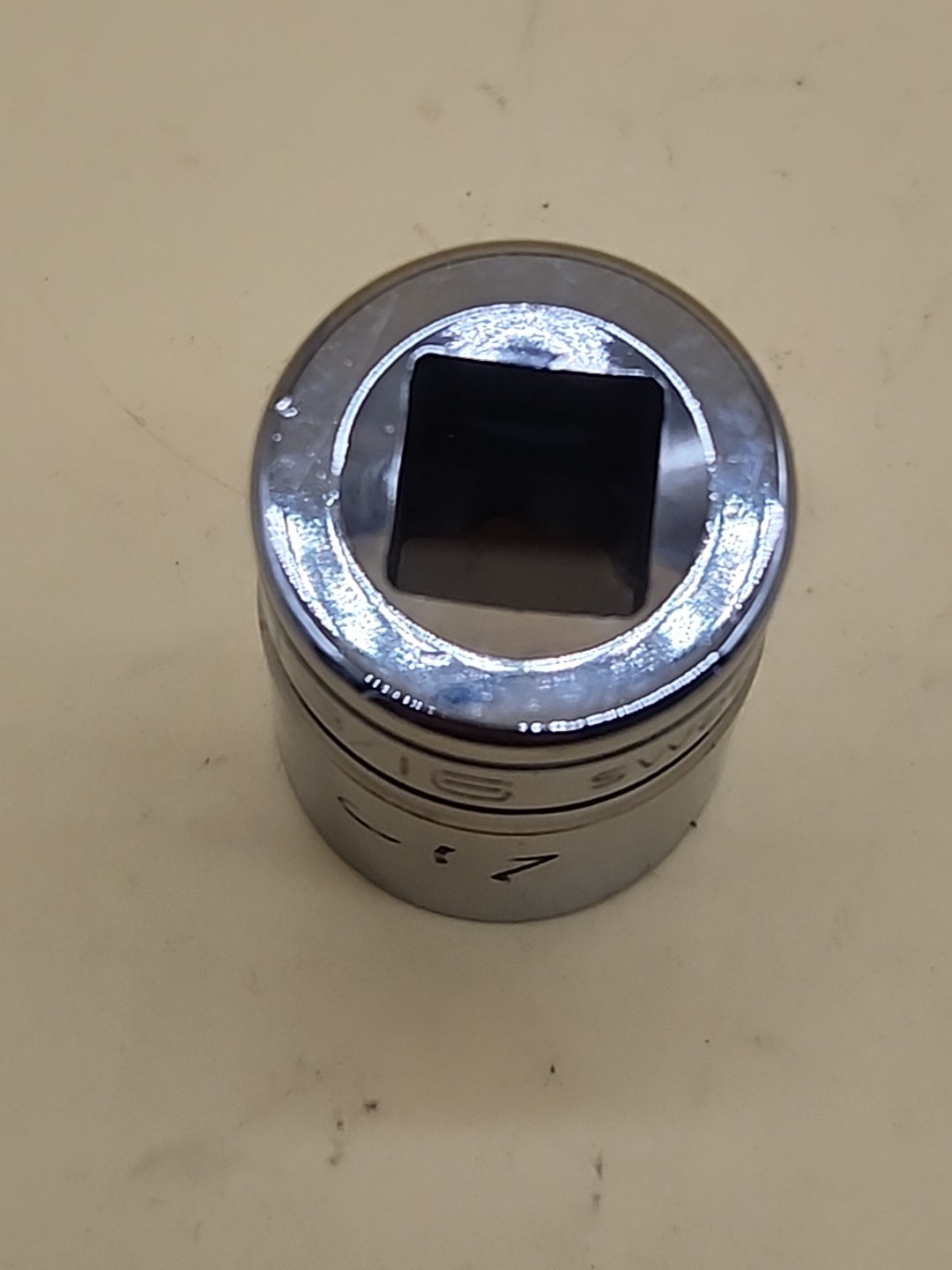 Snap-on Tools 1/2″ Drive SAE 13/16″ Shallow 12-Point Socket SW261 USA