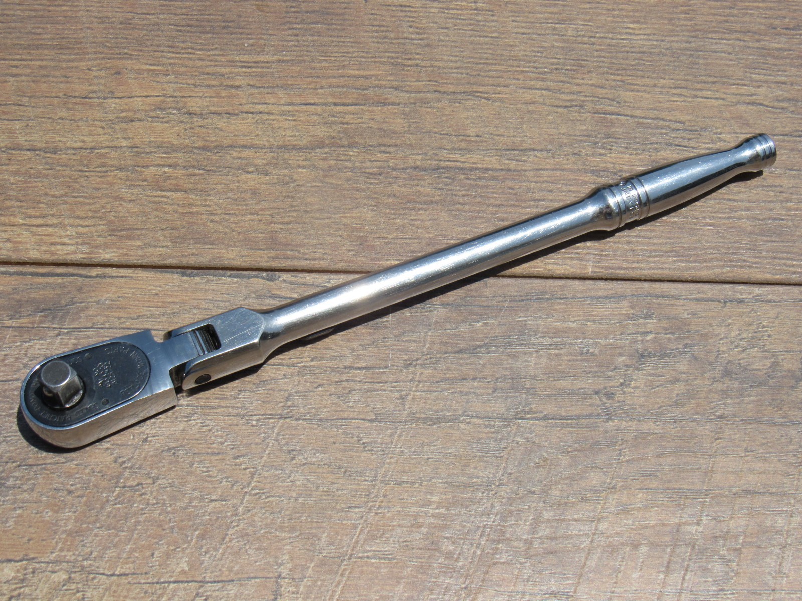 SNAP ON 3/8″ DRIVE FX936A LONG HANDLE LOCKING FLEX HEAD RATCHET NEW LOGO 11.5″