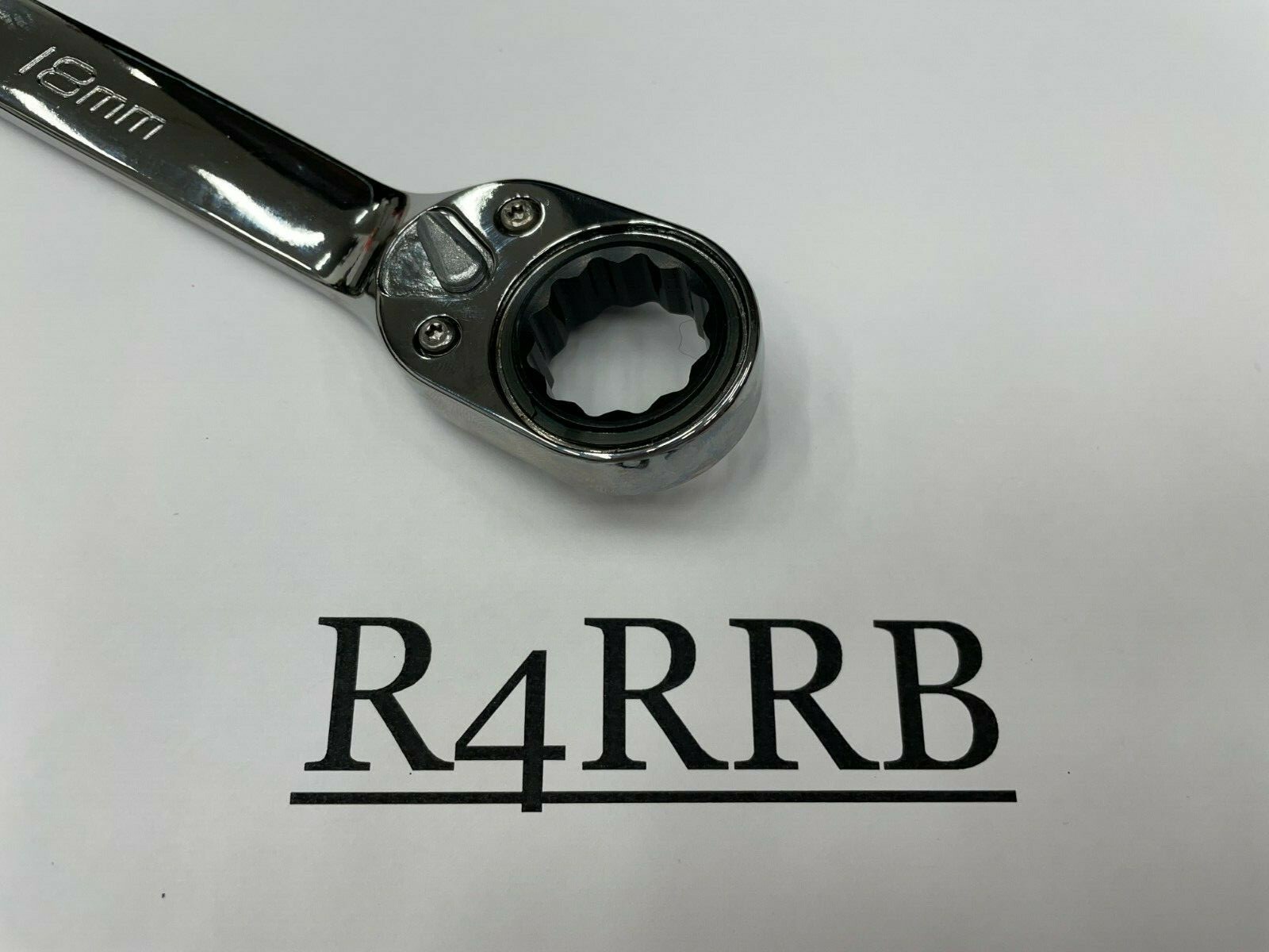 Snap-on Tools USA NEW 18mm Metric Reversible Ratcheting Wrench SOXRRM18A