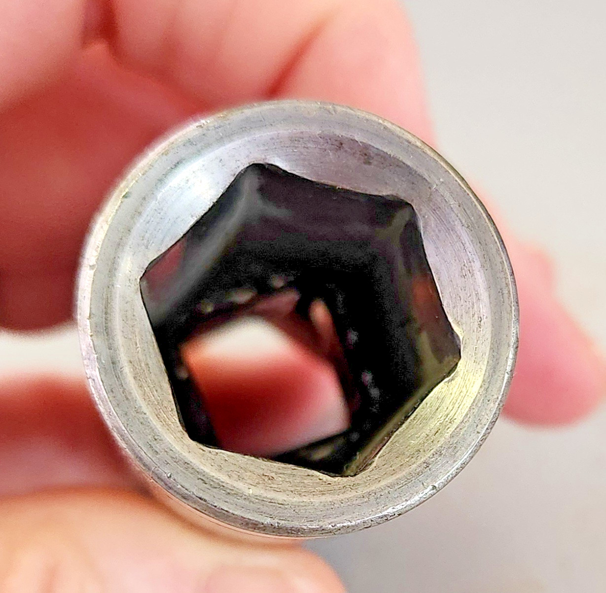 Grey Pneumatic (GP) 1/2″ 19mm x 21mm Deep, Extra Thin Flip Impact Socket 2092DT