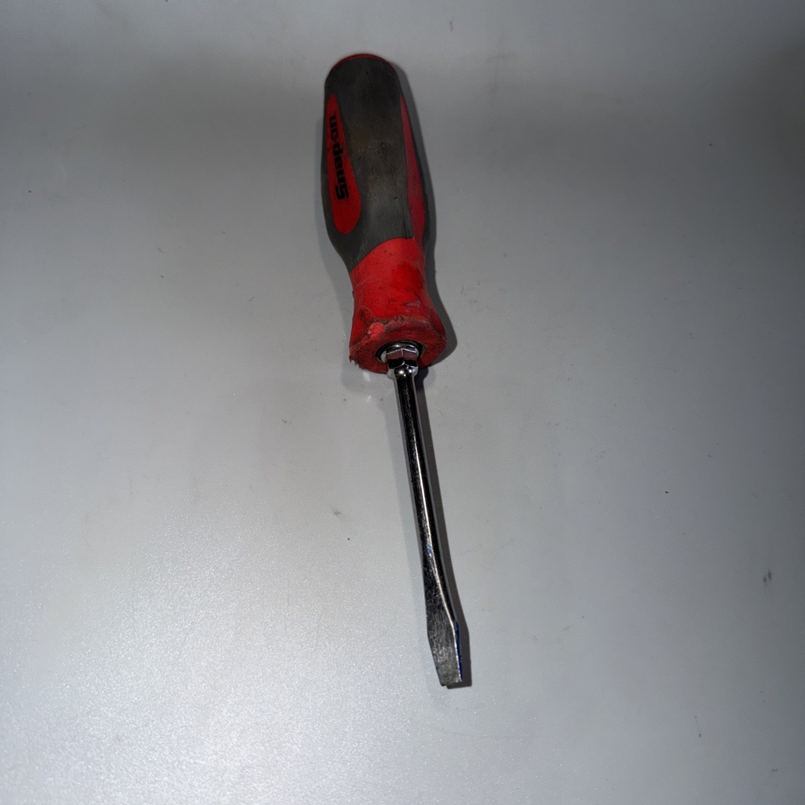 Snap-on Tools SHD4 1/4″ Flat Tip Hard Grip Standard Screwdriver Red & Gray