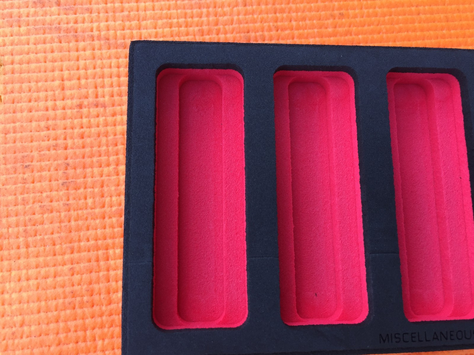 Snap-on Tools USA NEW RED Foam MISCELLANEOUS Storage Organizer FMS004BR