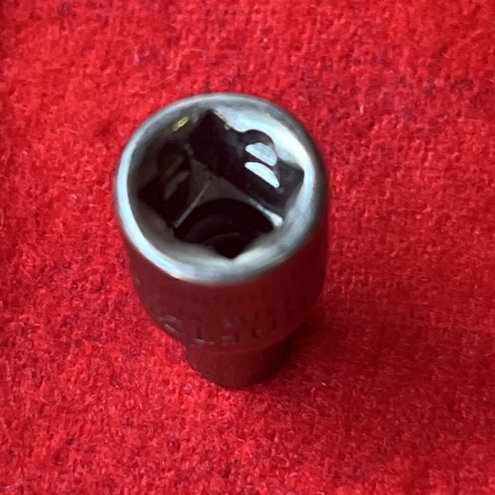 CRAFTSMAN -G2-43505 (reverse) SOCKET 4mm, 1/4” DRIVE, 6 POINT – USA (k13)
