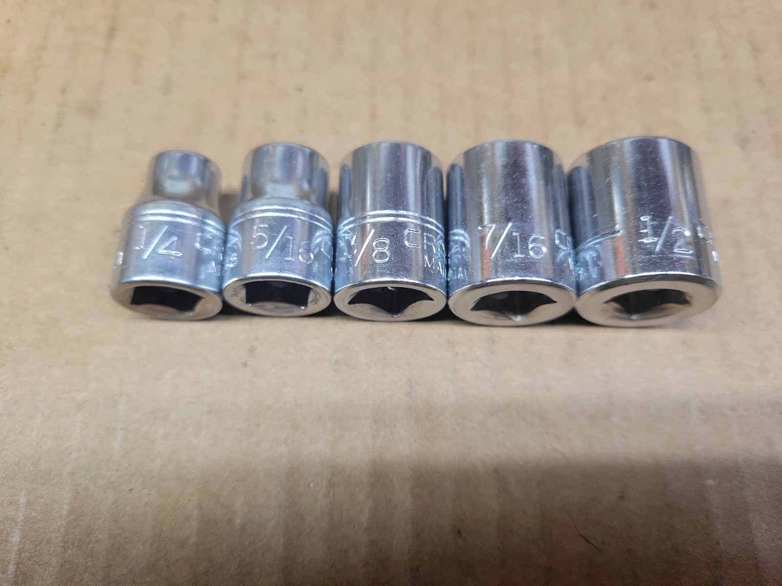 Craftsman USA 5-Piece 3/8″ Drive 8-Point Double Square Socket Set -V- Series