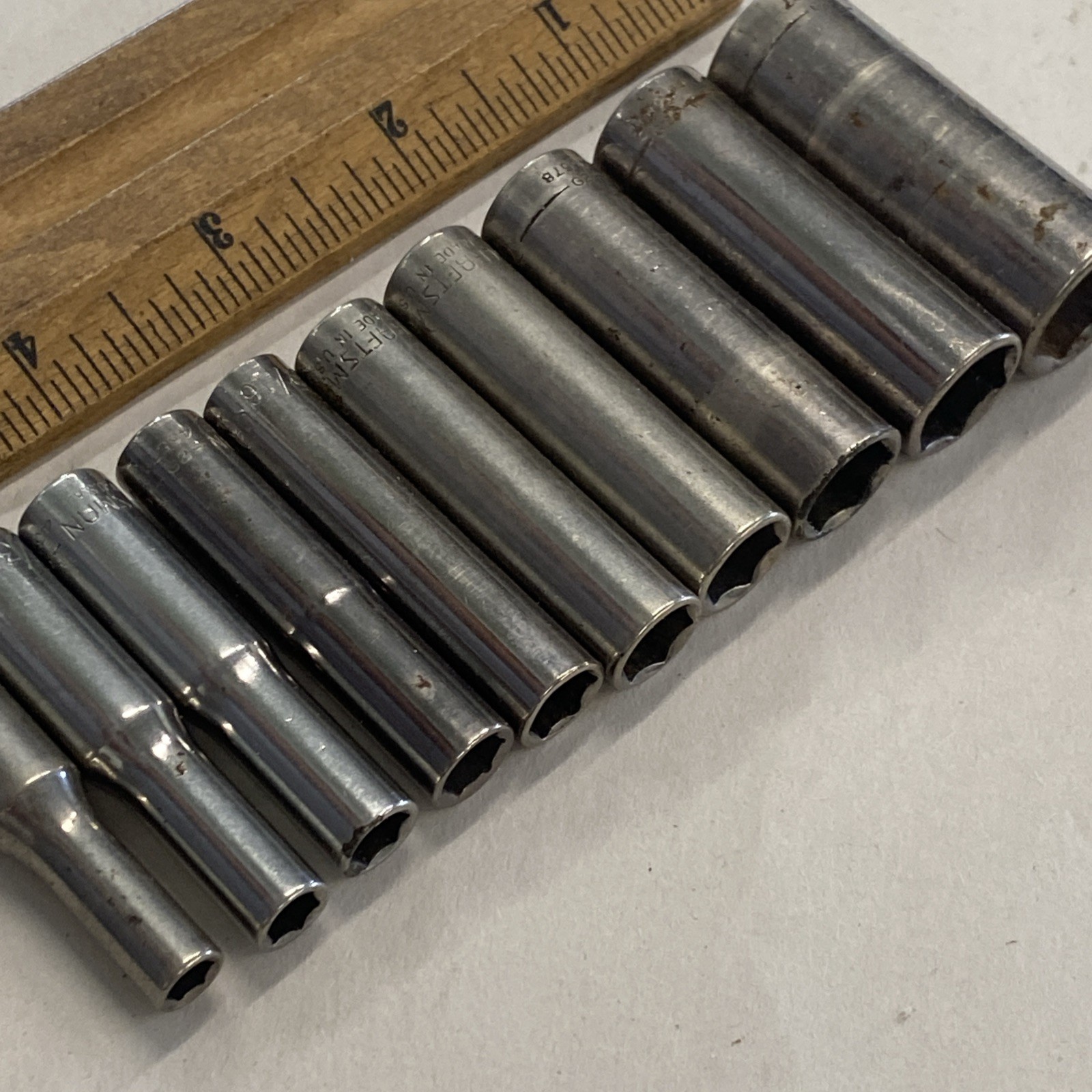 Craftsman USA 1/4 dr. 9 pc. 6 pt socket set Mixed Series Deep 3/16 – 9/16, M0883