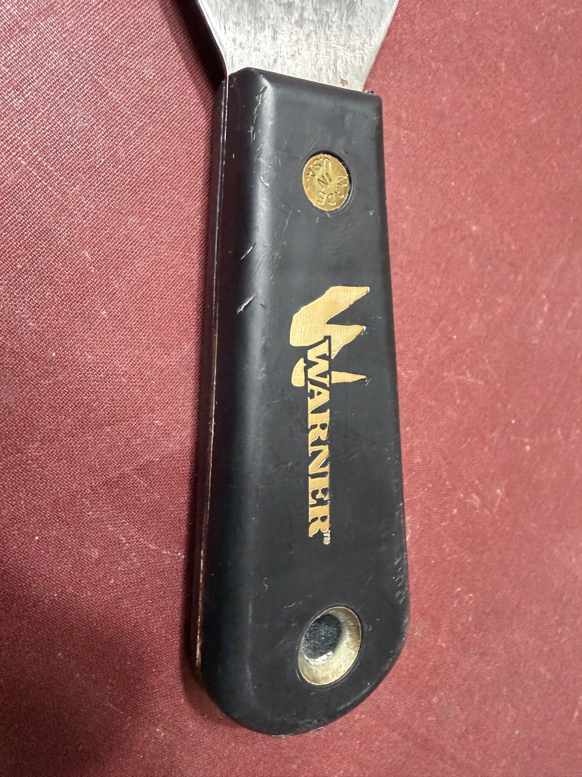 Warner «W» 3″ Flex Knife Scraper, Angled Blade, Black Handle, Brass Pin, USA